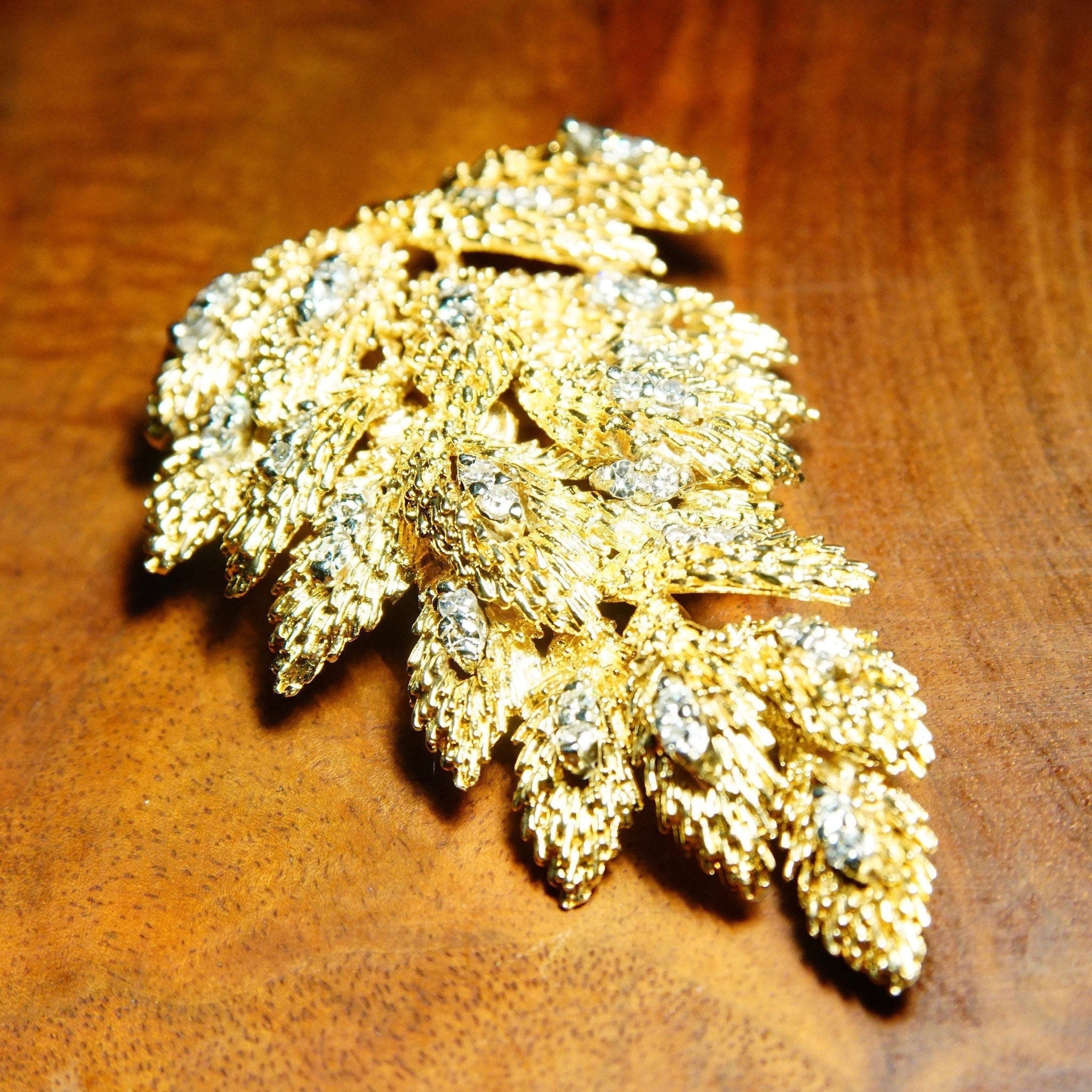 Vintage 14K Yellow Gold Diamond Conifer Tree Brooch, Textured Gold Pine Tree With 38 Dazzling Diamonds, 1.9 TCW, 2 3/8 L x 1 1/2 W