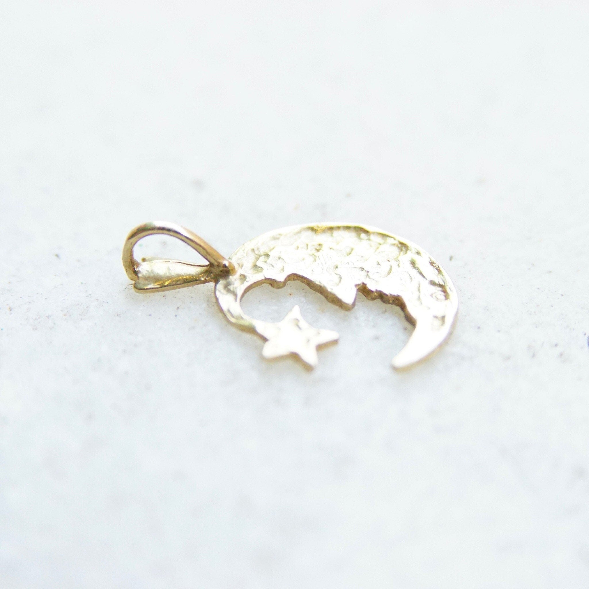 Vintage 14K Yellow Gold Crescent Moon & Star Charm, Small Hammered Gold Pendant, Celestial Moon Man Charm, 585 Jewelry,  7/8 L x 1/2 W