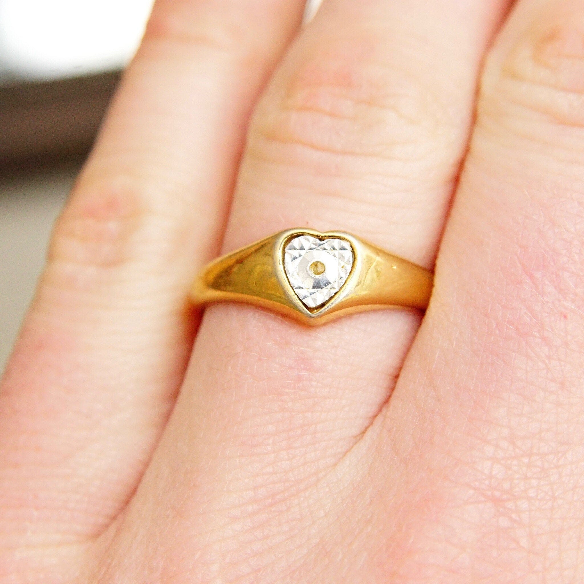 Vintage 18KGE Two-Tone Heart Ring, White-Gold Diamond-Cut Heart Inlay, Yellow Gold Band, Victorian Style, Illusions Setting, Size 8 3/4 US