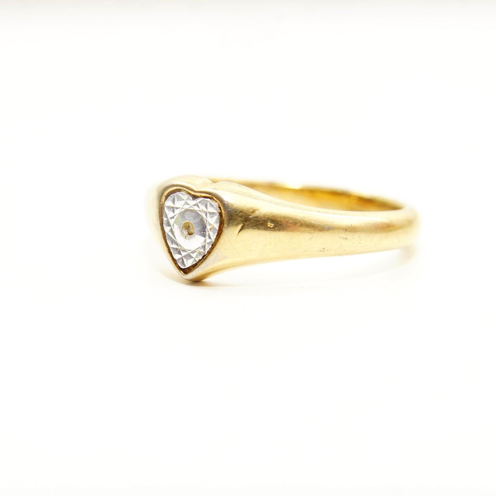 Vintage 18KGE Two-Tone Heart Ring, White-Gold Diamond-Cut Heart Inlay, Yellow Gold Band, Victorian Style, Illusions Setting, Size 8 3/4 US