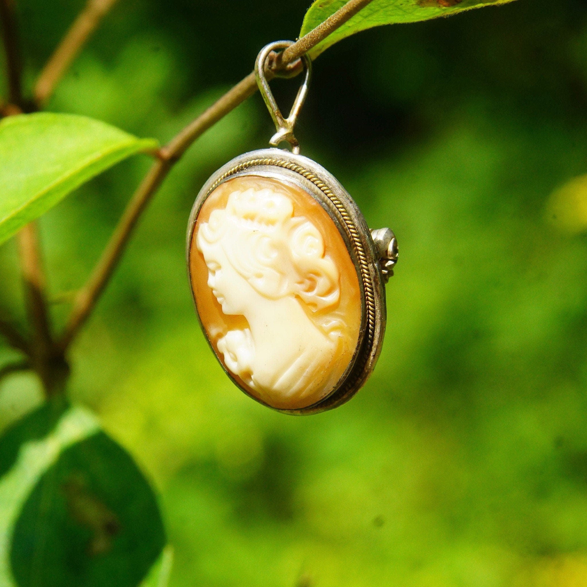 Vintage 800 Silver Cameo Brooch/Pendant, Petite Cameo Pin, Classic Relief Cameo In Silver Setting, 24mm x 18mm