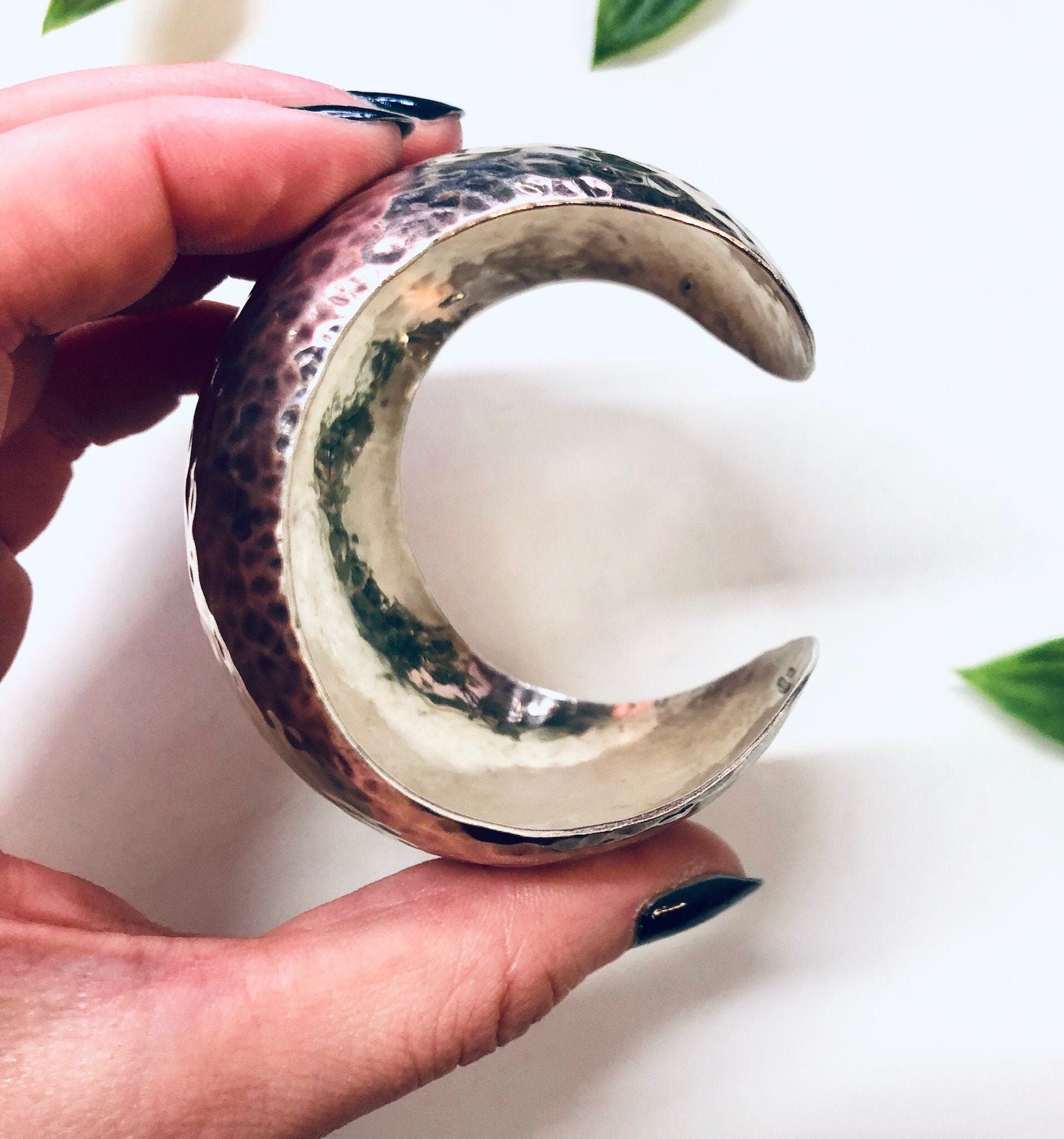 Vintage Cuff Bracelet, Silver Bracelet, Vintage Jewelry, Hammered Silver, Statement Jewelry, Thick Bracelet, Small Jewelry, Unique Jewelry