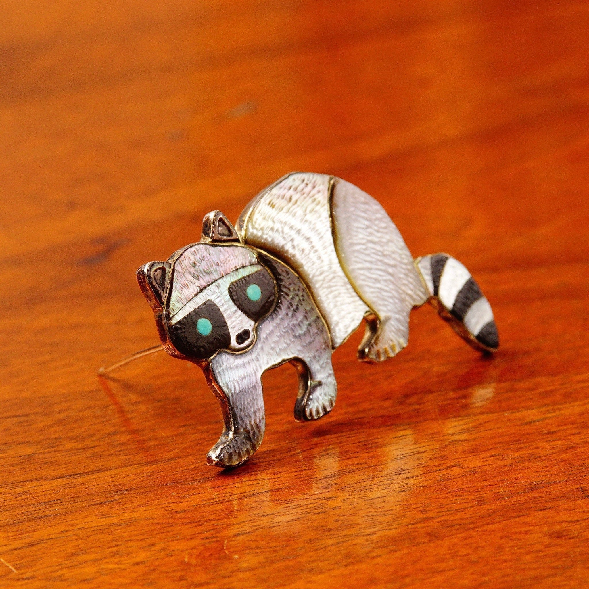 Vintage Signed Sterling Silver Shell Inlay Raccoon Brooch Pendant, Engraved Shell/Composite, Turquoise Eyes, Animal Lovers, 2 3/8" W