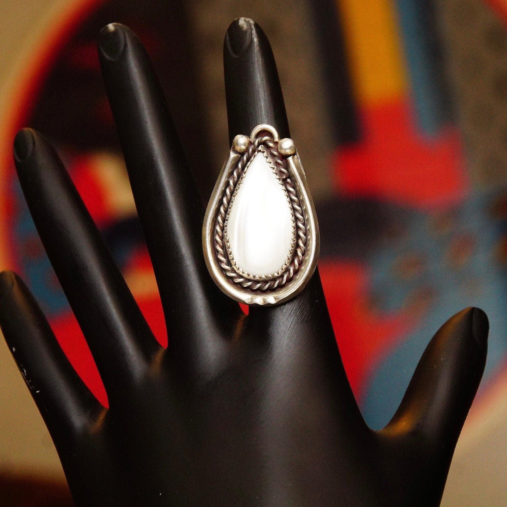 Navajo Sterling Silver Mother Of Pearl Teardrop Ring, Large Iridescent Shell Inlay, Woven Silver Setting, Native American, Size 5 US - Good's Vintage