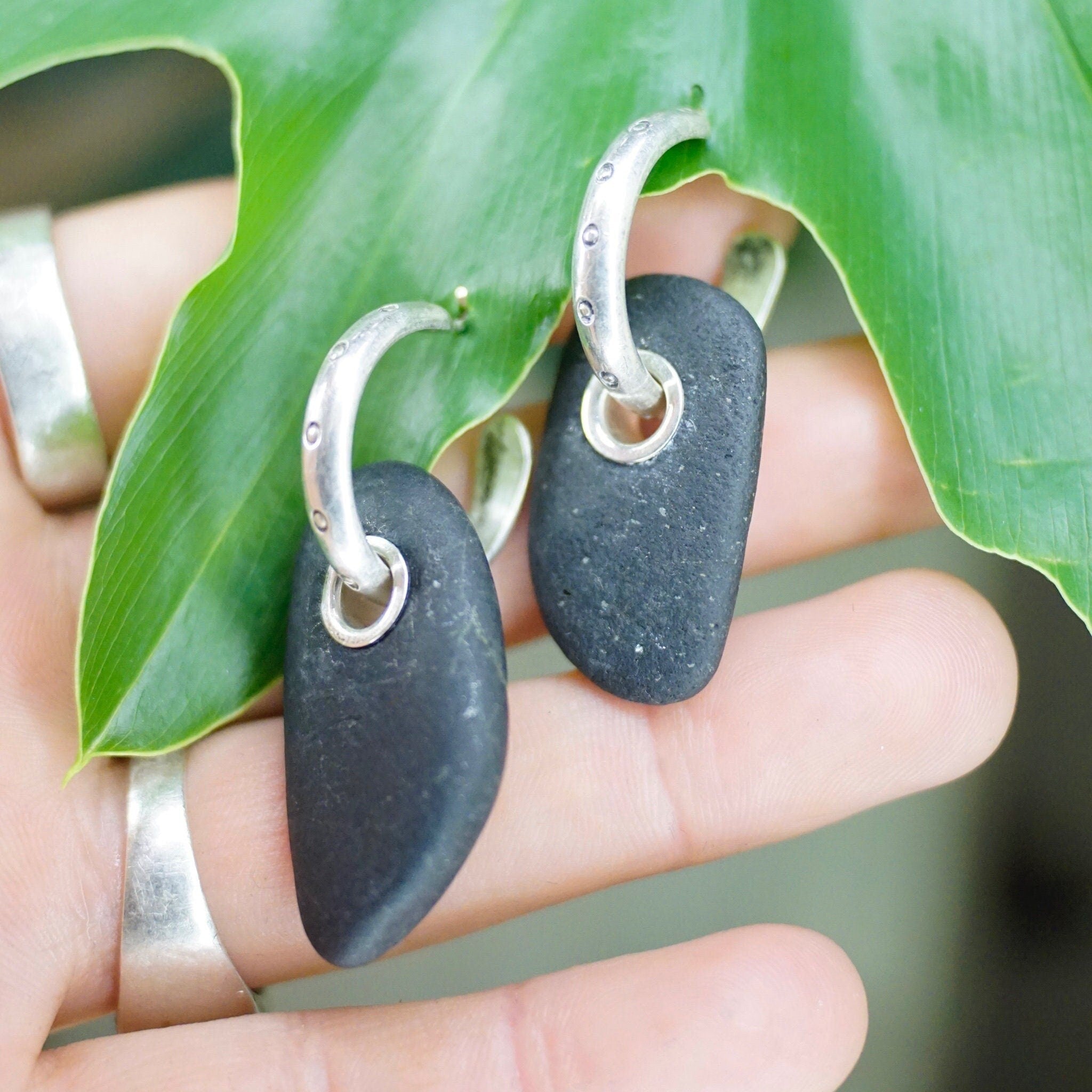 Vintage Sterling Silver Hoop Earrings With Rock Charm, Small Silver Stud Hoops With Threaded Black Stone, Artisan Statement Earrings, 925