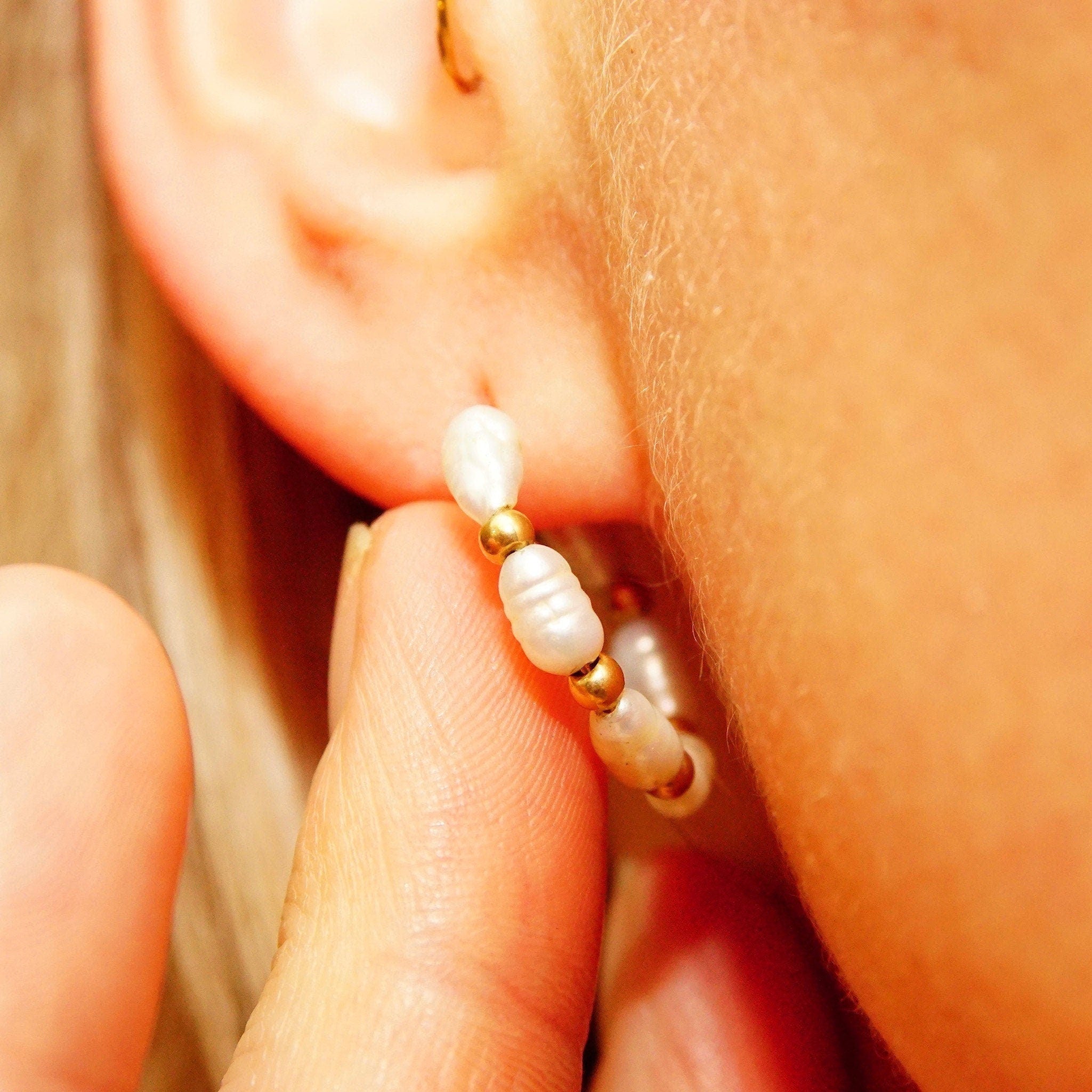 Vintage 14K Gold Baroque Pearl Hoop Earrings, Small Cute Pearl Huggie Hoops, Accents Gold Beads, 22mm