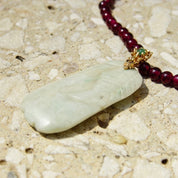 Vintage 14K Gold Carved Jade Garnet Bead Pendant Necklace, Light Green Jade, Dark Purple Garnet, 14K Filigree Clasp & Pendant Bail, 19" Long