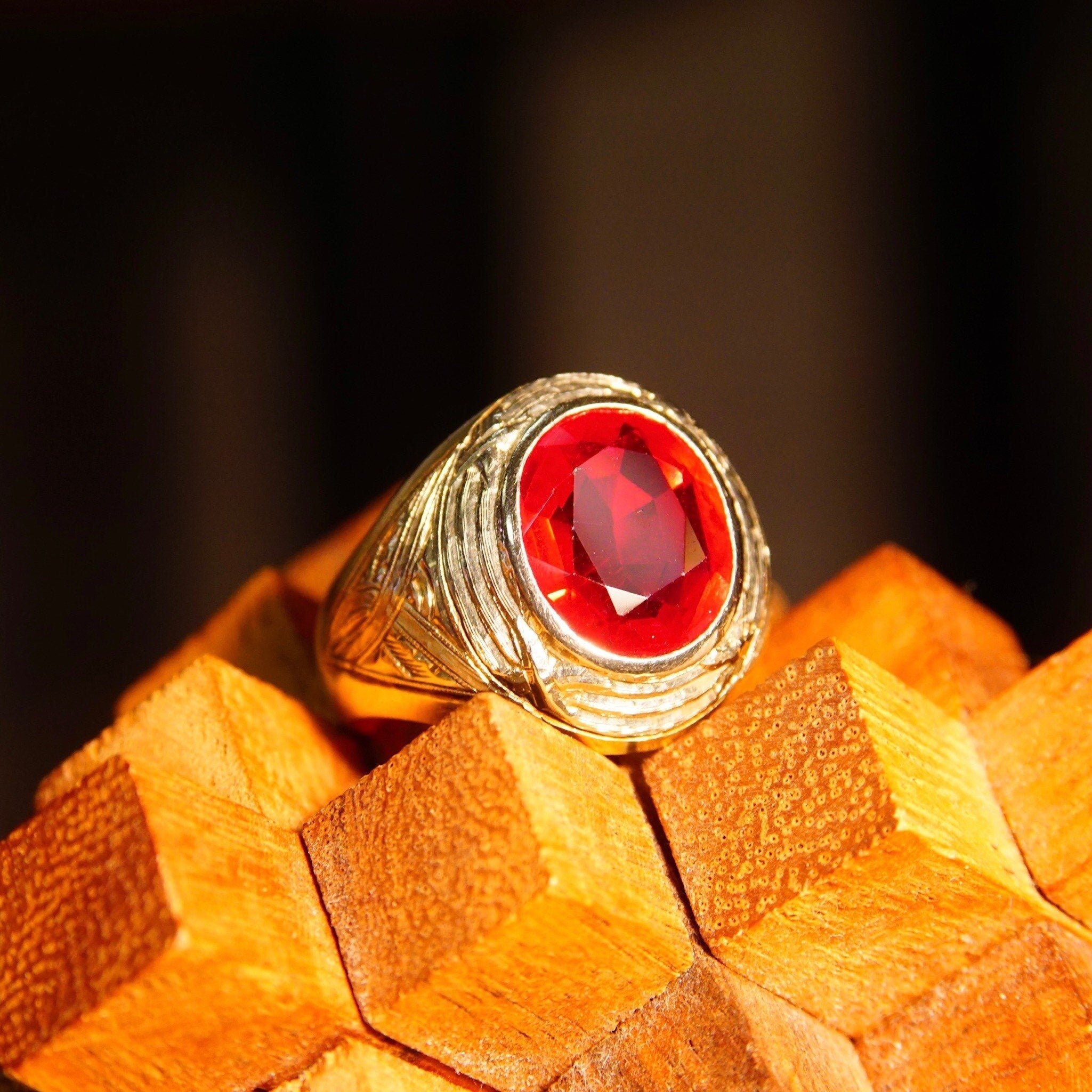 Vintage 14K Gold Ruby Glass Ring, Men's Yellow & White Gold Estate Ring W Synthetic Ruby Stone, Etched White Gold Ring, Size 11.5 US