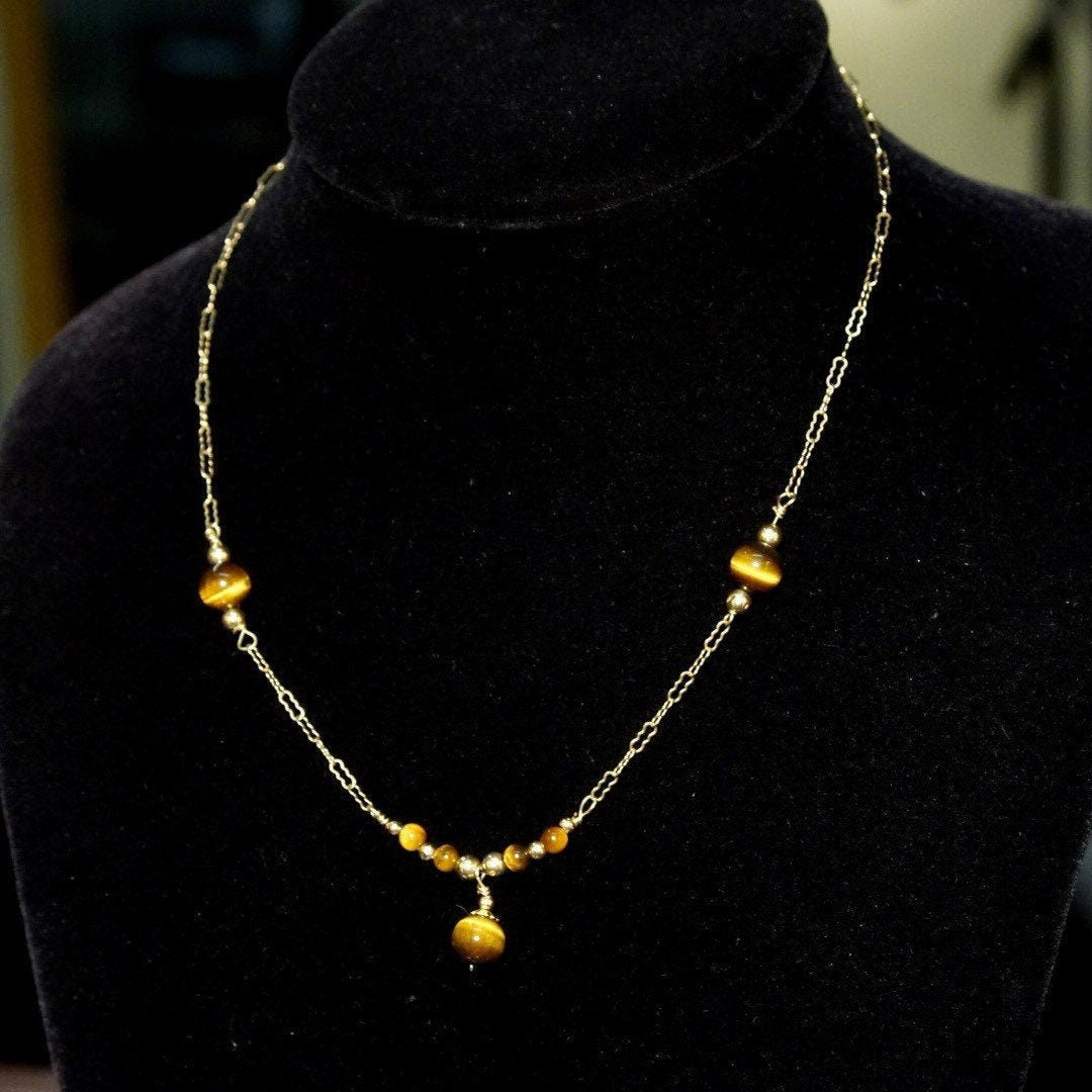 Vintage 14K Gold Tigers Eye Choker Necklace, Tigers Eye Beads, Ornate Gold Chain, Cats Eye Gemstone, Delicate Gold Necklace, 17 Long