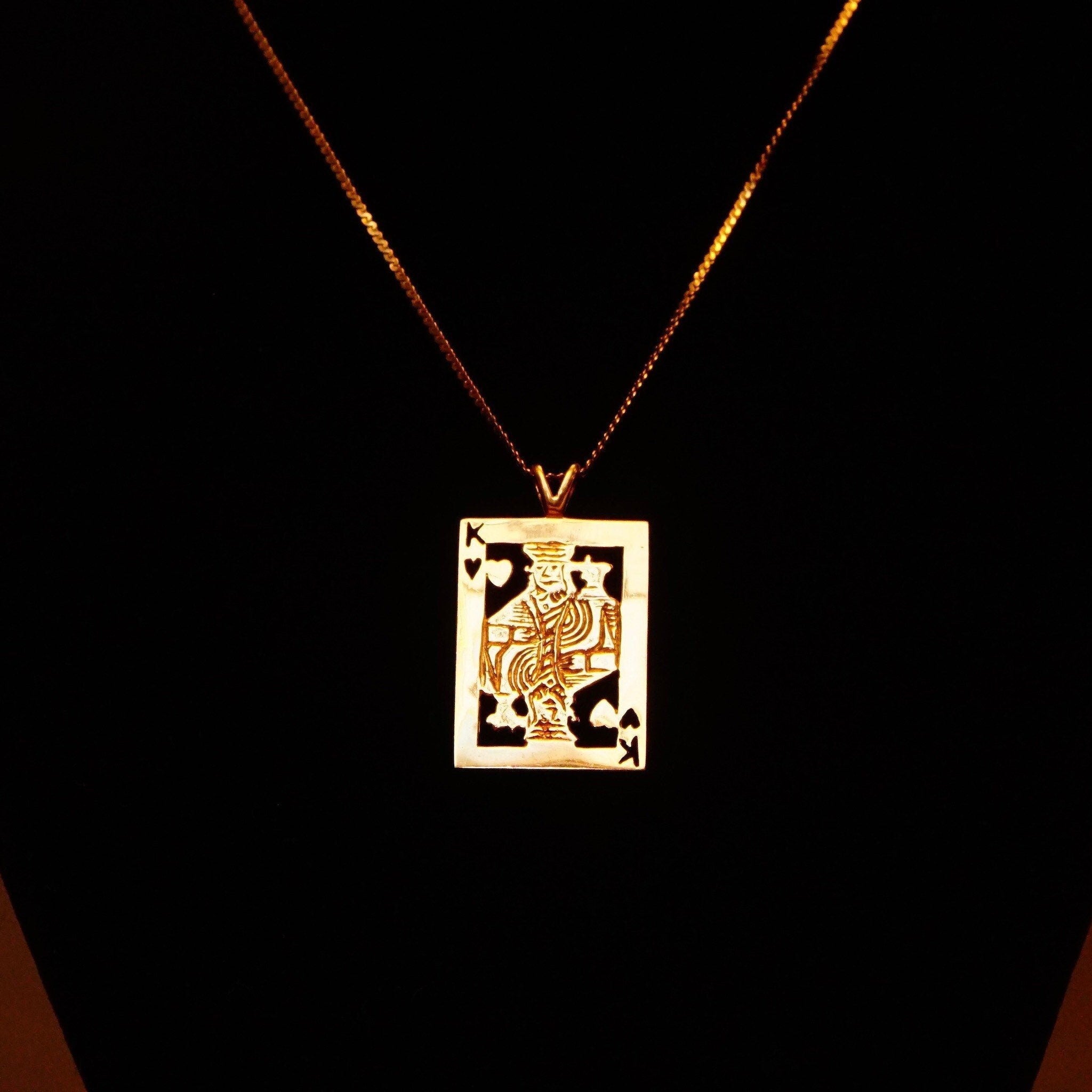 Vintage 14K Solid Gold King Of Hearts Pendant, Polished Yellow Gold, Cutout Design, Split Gold Bail, Cute Mini Pendant, 29mm x 17mm