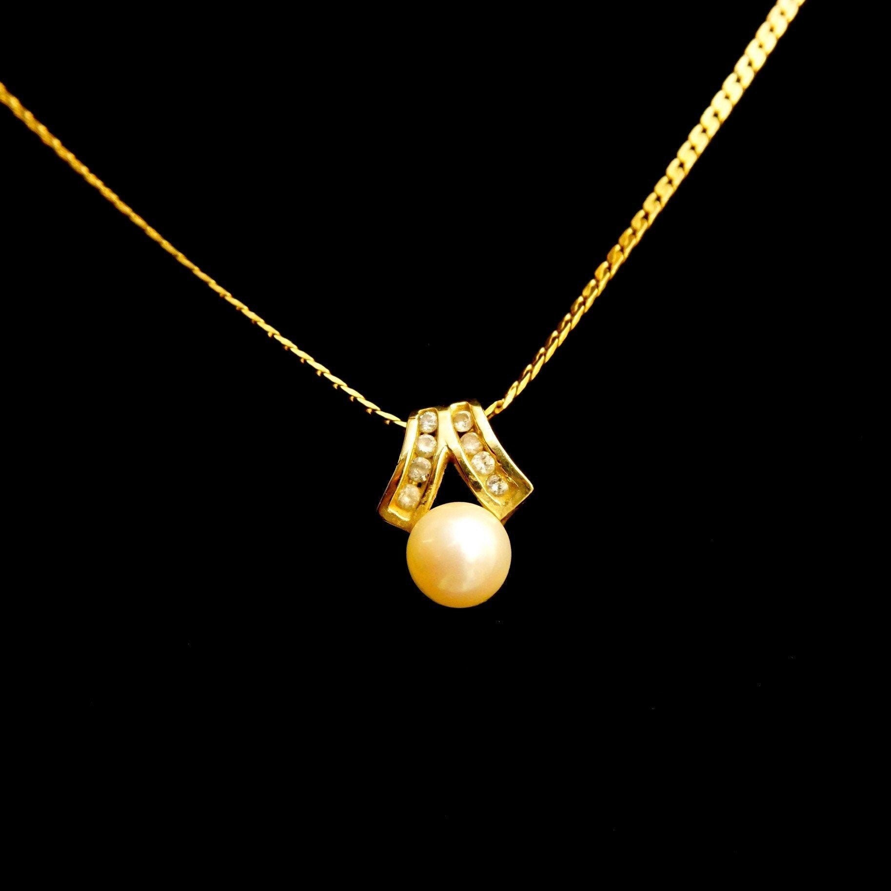 Vintage 14K Pearl Solitaire Diamond Accent Pendant, Yellow Gold (8) Diamond Pave Ribbon Setting, Dainty 585 Pendant, Elegant, 16 1/2" Long