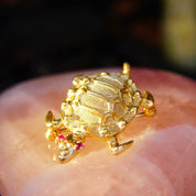 Vintage 14K Yellow Gold Ruby Eyed Turtle Brooch, Cute Turtle Pin With Small Ruby Gemstones, Animal Jewelry, 585