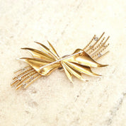 Vintage 18K Gold & Diamond Spray Brooch Pin, 1.5 TWC, Brilliant Cut, Textured Yellow Gold Bow Pin, Diamond Encrusted, Art Deco Jewelry