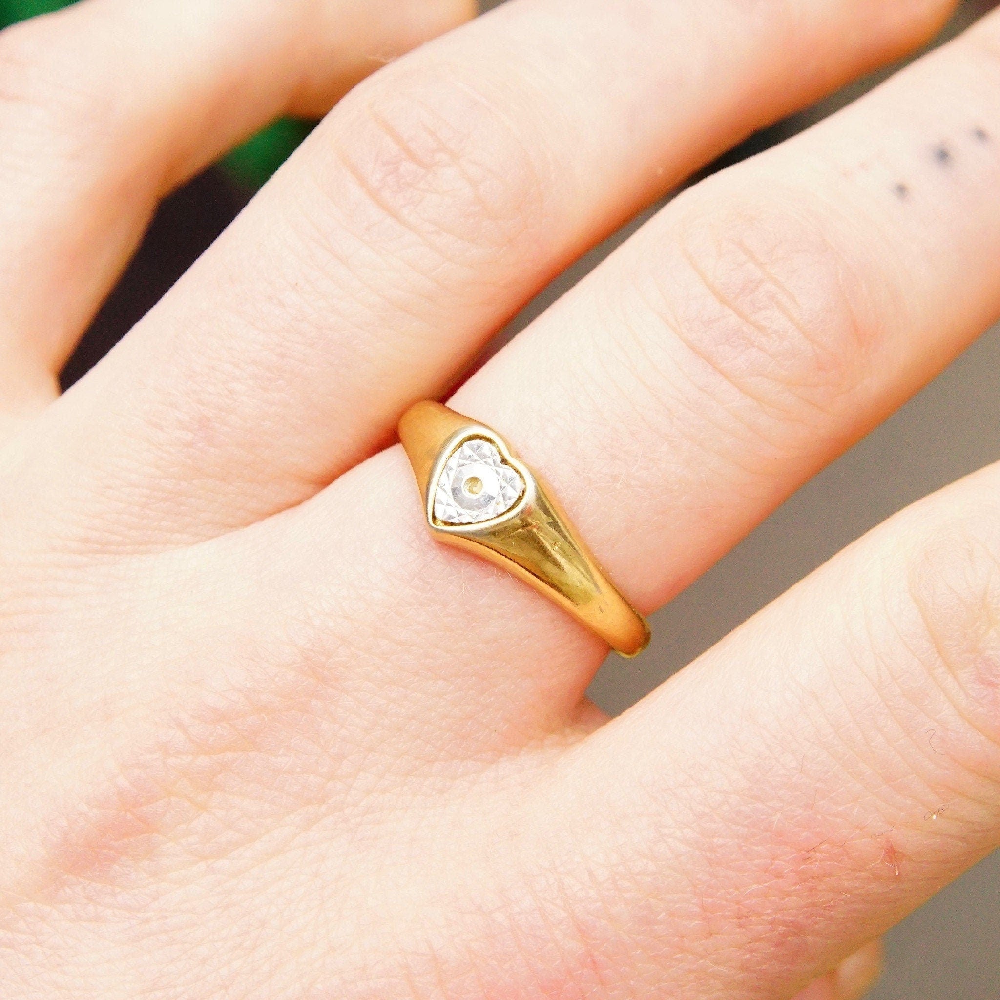 Vintage 18KGE Two-Tone Heart Ring, White-Gold Diamond-Cut Heart Inlay, Yellow Gold Band, Victorian Style, Illusions Setting, Size 8 3/4 US