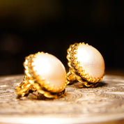 Vintage Art Deco 14K Gold Crown Pearl Earrings, 13mm Pearl Cabochon, Round Gold Ribbon Setting, 585 Hinged Screw Backs, 15mm