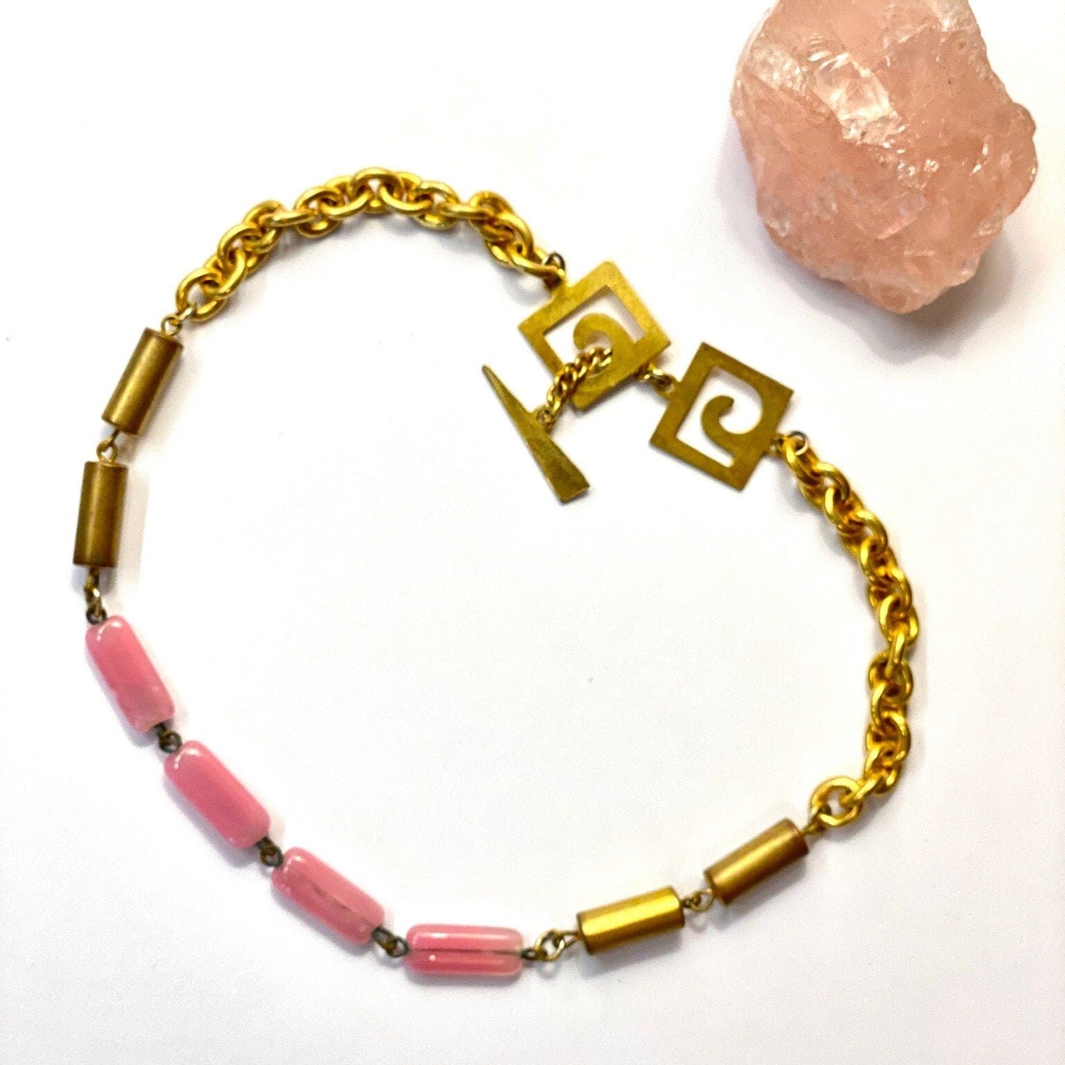 Vintage Gold Toned Choker With Pink Glass Beads, Abstract Clasp Detail, Retro Thick Gold Toned Chain With Glass Beads