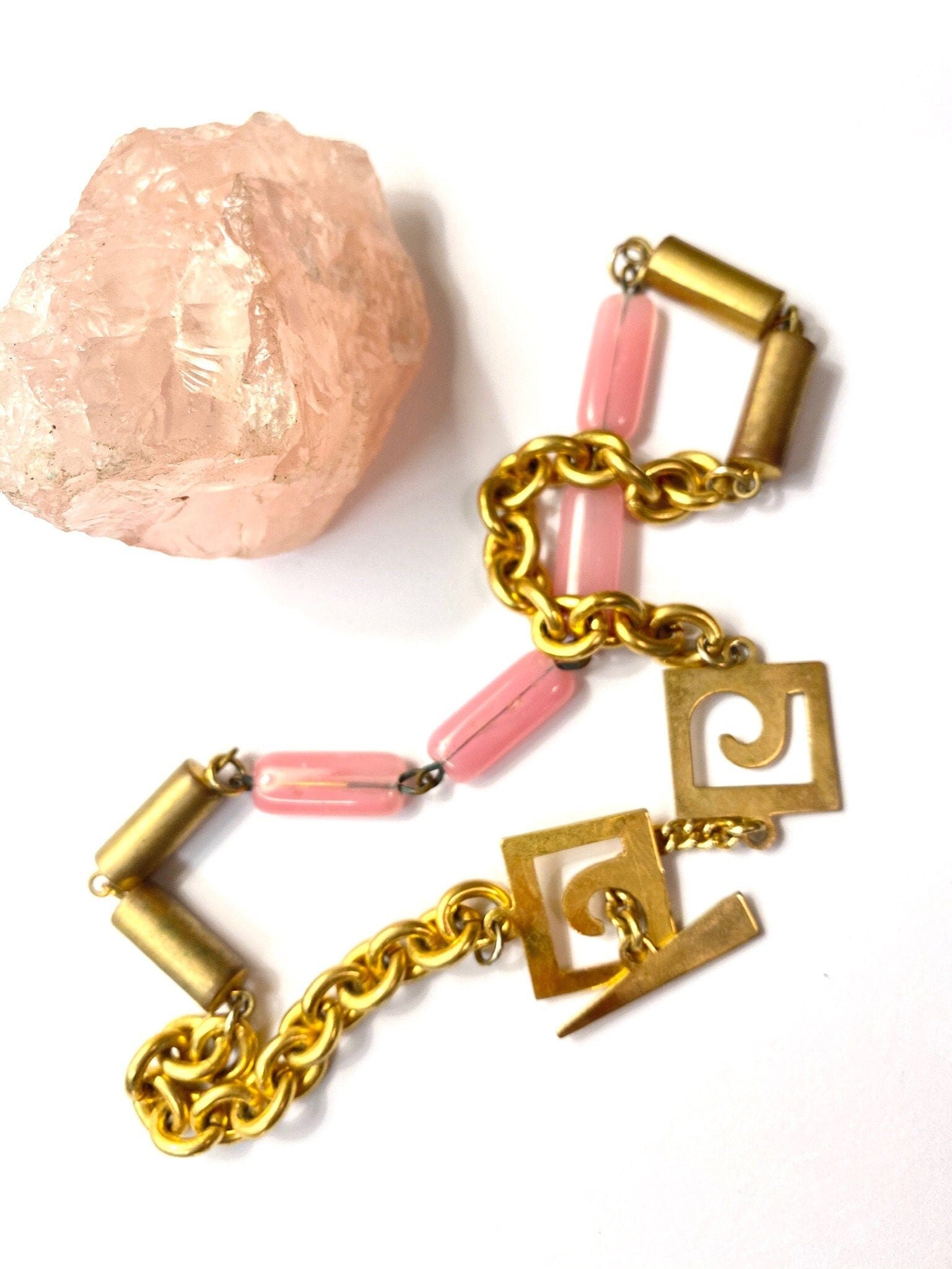 Vintage Gold Toned Choker With Pink Glass Beads, Abstract Clasp Detail, Retro Thick Gold Toned Chain With Glass Beads