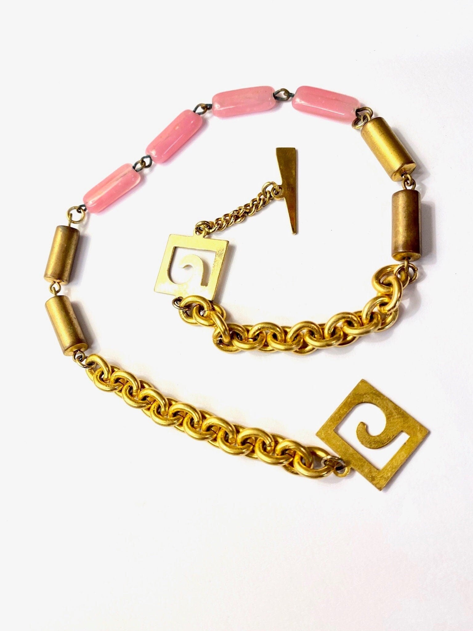 Vintage Gold Toned Choker With Pink Glass Beads, Abstract Clasp Detail, Retro Thick Gold Toned Chain With Glass Beads