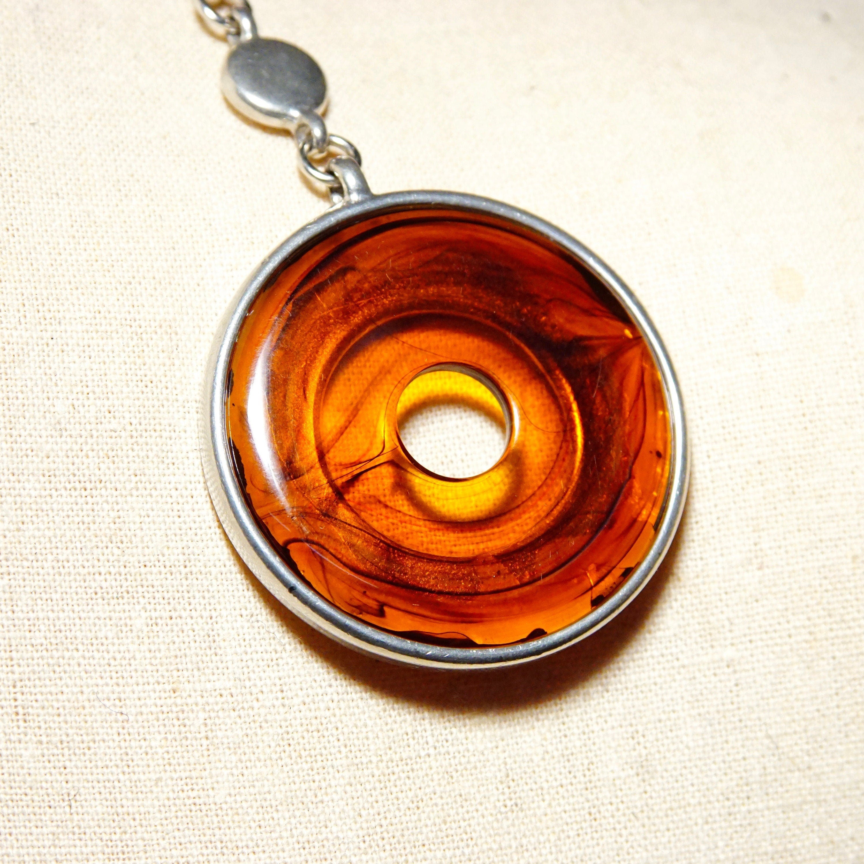 Vintage Modernist Ben Amun Amber Lucite Toggle Pendant Choker, Chunky Silver Necklace With Translucent Amber Donut Ring Pendant, 17 3/4" L