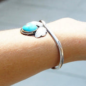 Vintage Native American Sterling Silver & Turquoise Cuff Bracelet, Modernist Hammered Silver Wire Cuff, Blue Turquoise Stone, 5/1/2" L