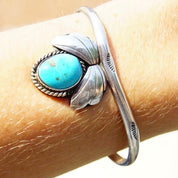 Vintage Native American Sterling Silver & Turquoise Cuff Bracelet, Modernist Hammered Silver Wire Cuff, Blue Turquoise Stone, 5/1/2" L