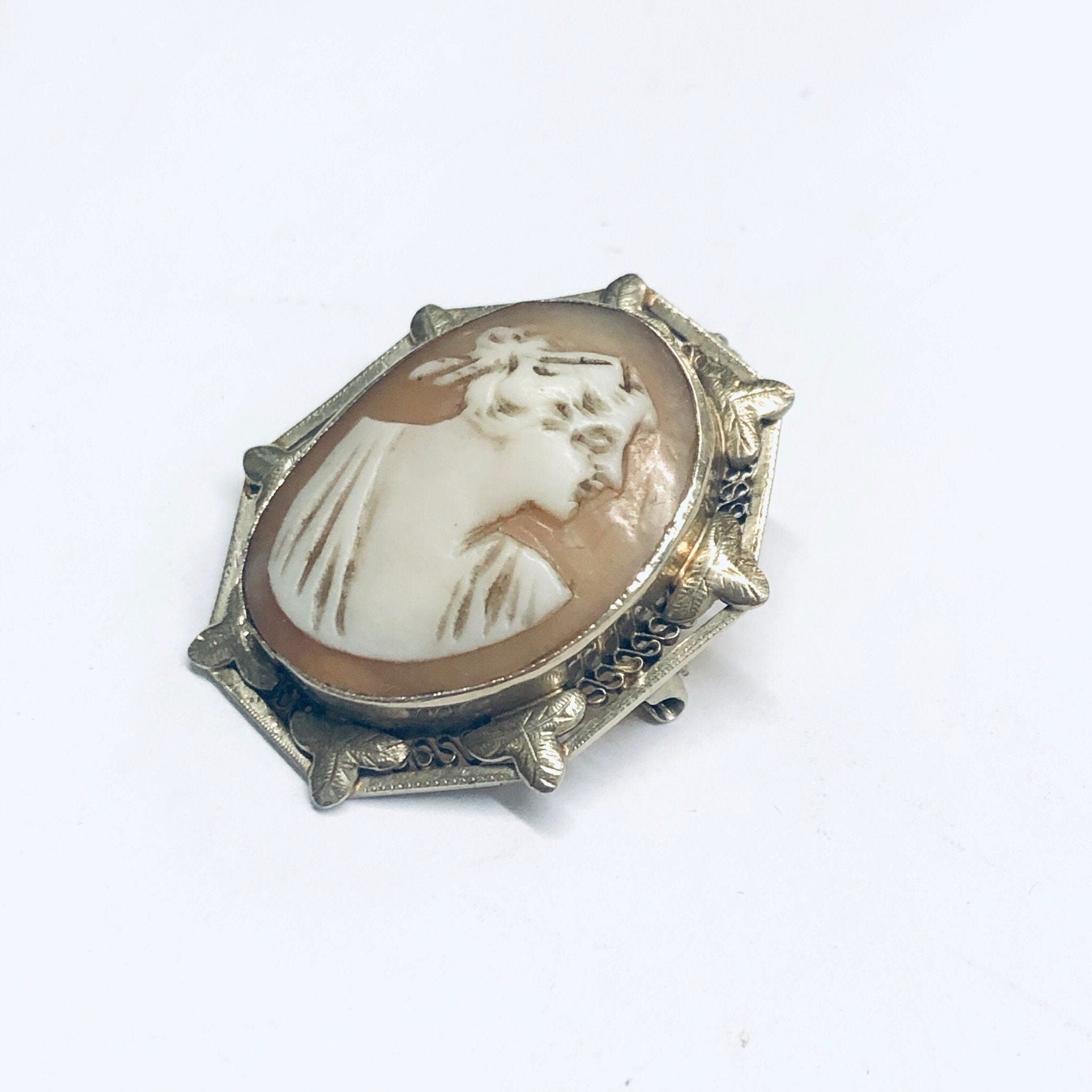 Vintage 14K White Gold Cameo, White Gold Jewelry, Cameo Pendant, Gold Cameo Pendant, 14K White Gold, White Gold Cameo Brooch, Vintage Brooch