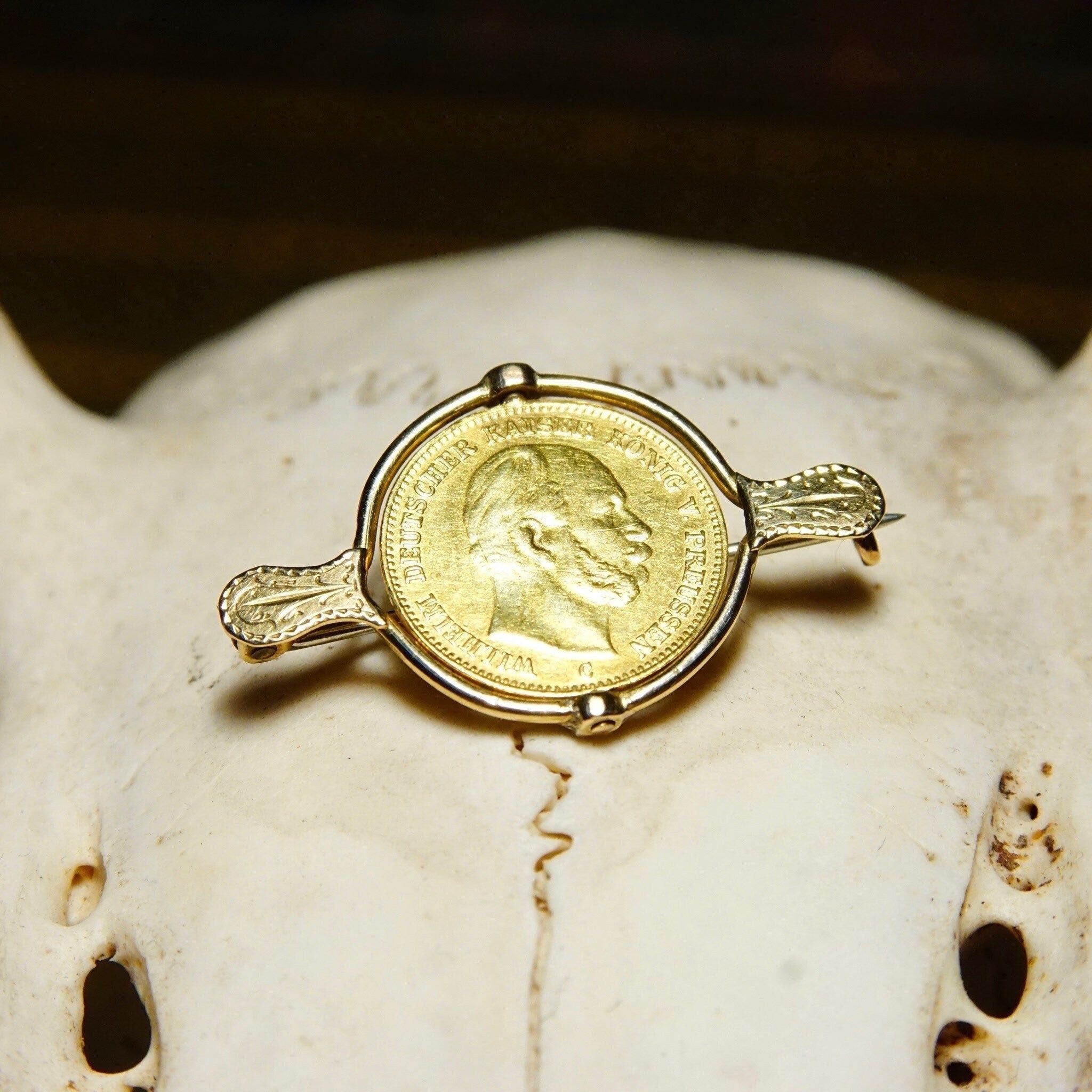 Vintage 1877-C Wilhelm Deutscher Kaiser Konig Preussen 5 Mark Gold Coin Brooch, 14K Gold Coin Spinner Pin, 17mm German Coin,