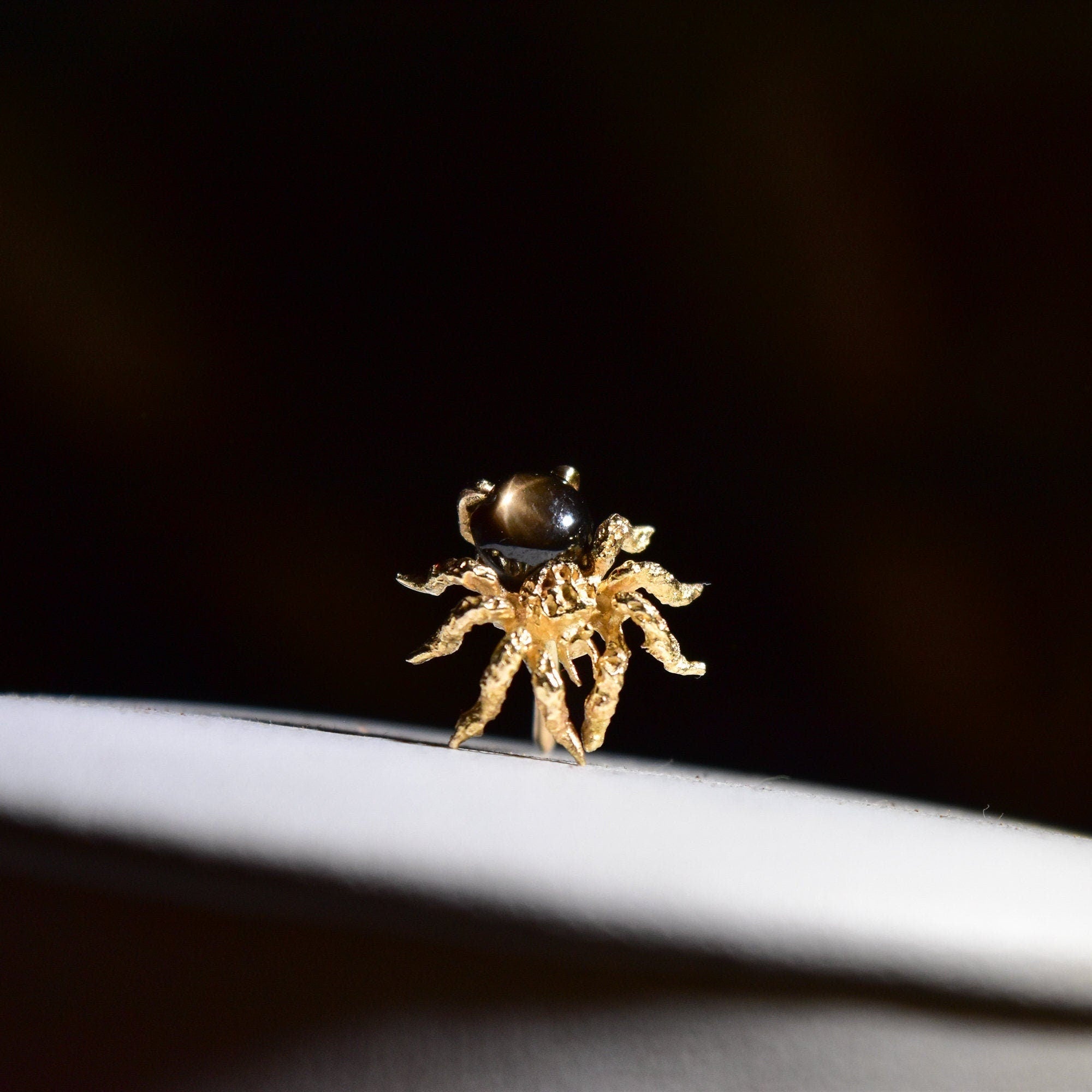 Black Star Sapphire Spider Tie Tack In 14K Yellow Gold, Gemstone Cabochon, Vintage Lapel Pin, 15mm
