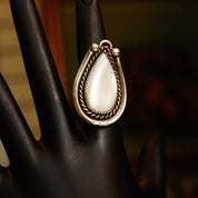 Navajo Sterling Silver Mother Of Pearl Teardrop Ring, Large Iridescent Shell Inlay, Woven Silver Setting, Native American, Size 5 US - Good's Vintage