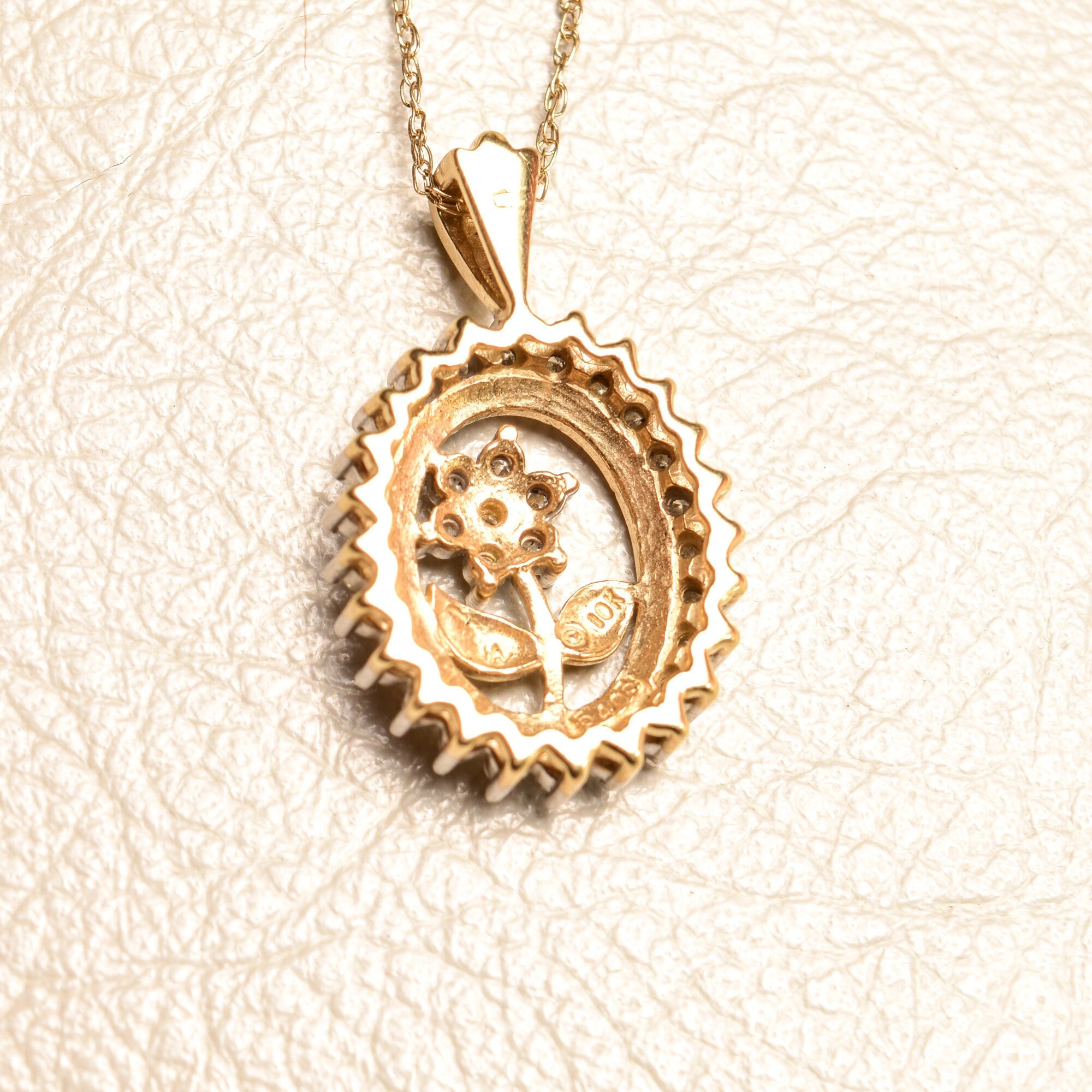 Elegant 10K Diamond Pave Flower Necklace, Two-Tone Diamond Halo Pendant, Art Deco Revival, Estate Jewelry, 19" L