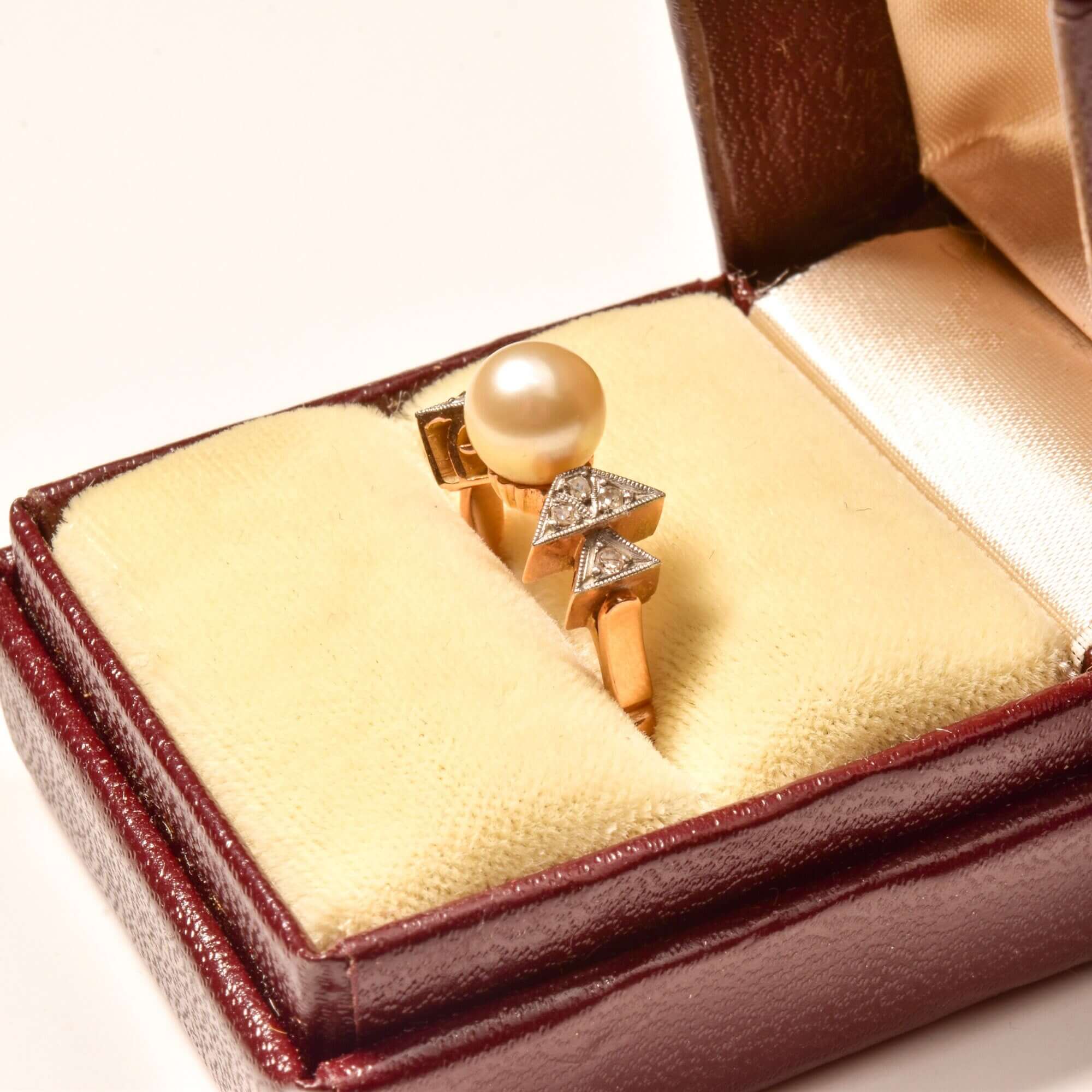 Art Deco Two-Tone Pearl Diamond Accent Ring In 18K Gold