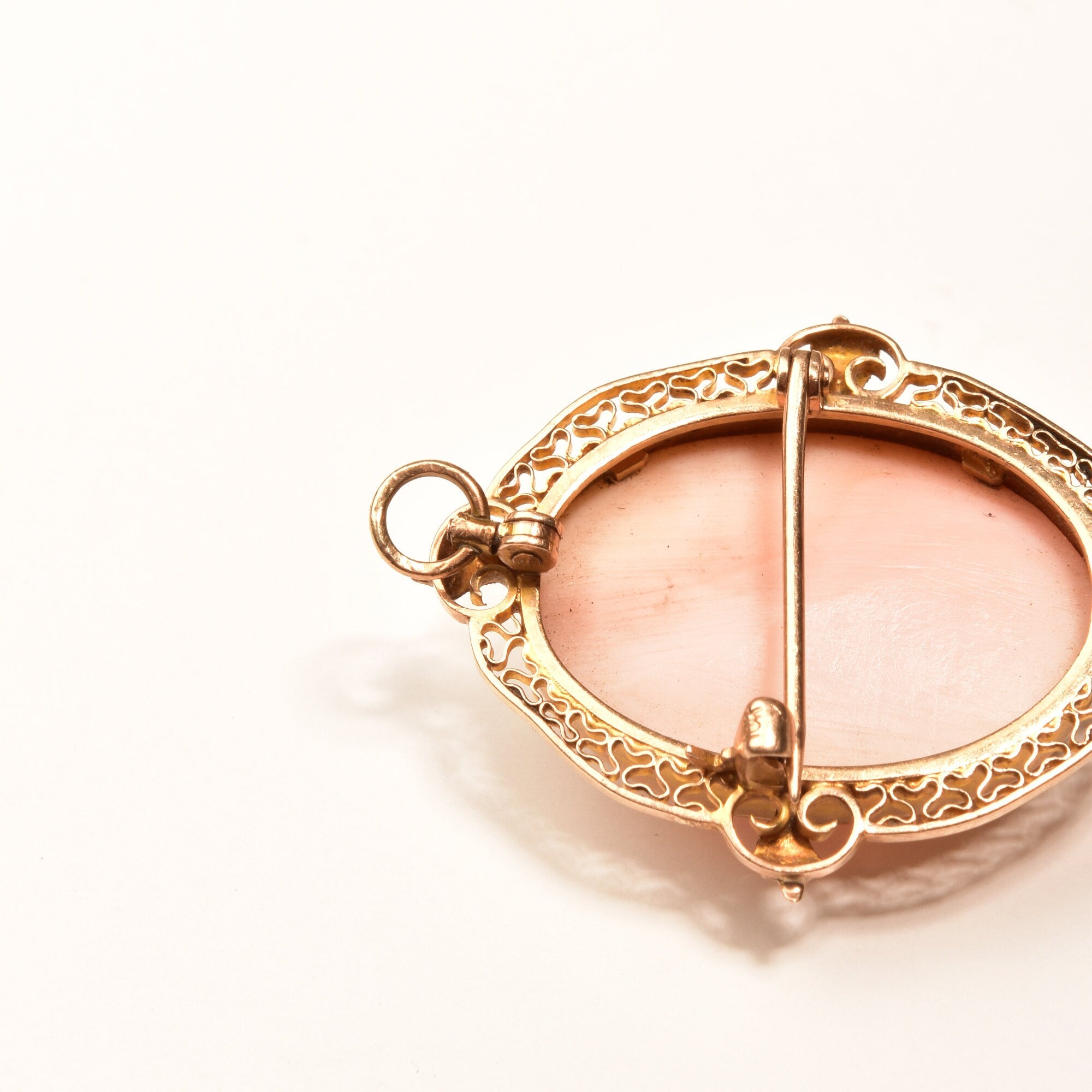 10K Pink Cameo Pendant Brooch Pin, Yellow Gold Filigree Setting, Floral Motifs, Estate Jewelry, 35mm
