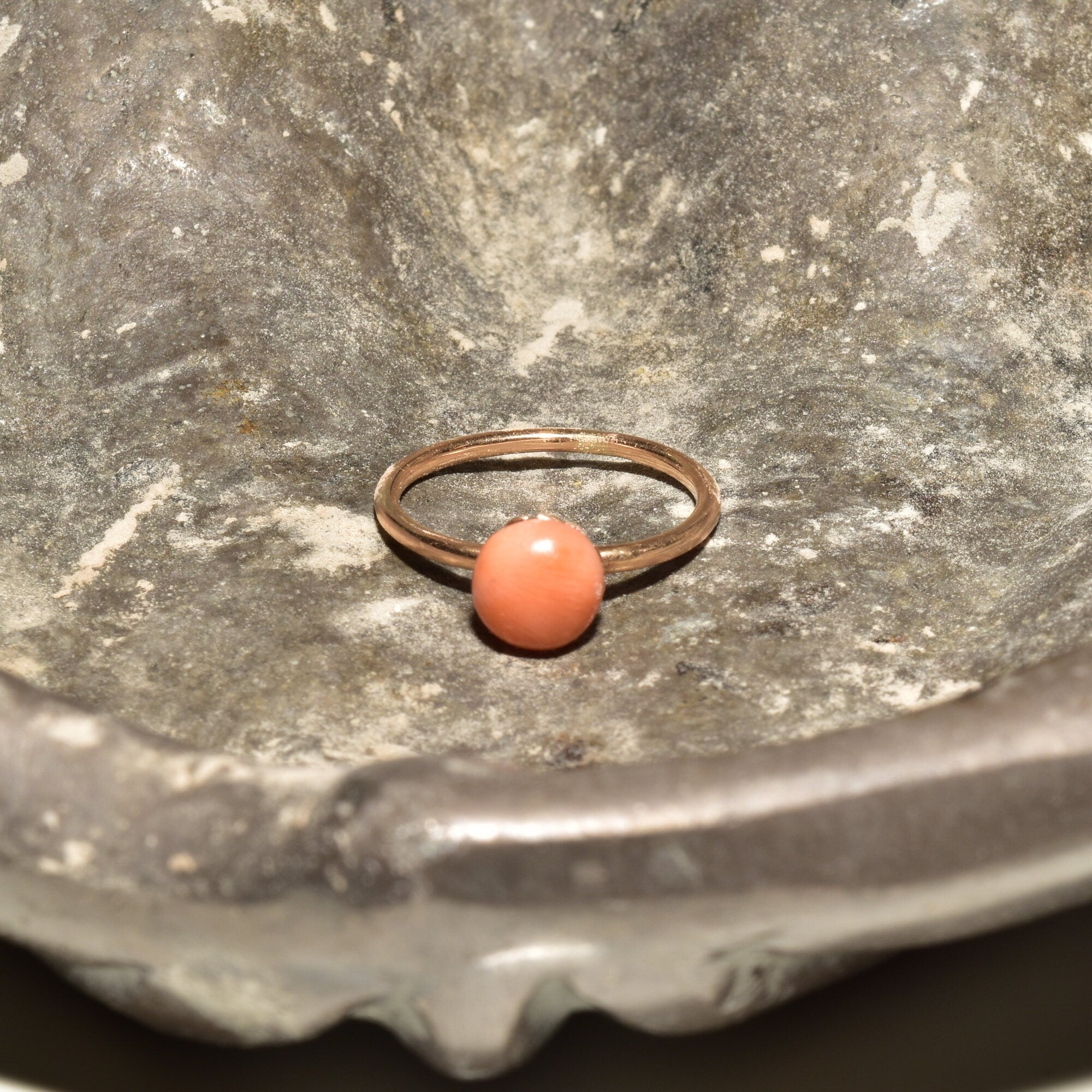 Pink Coral Bead Solitaire Ring In 14K Gold, Minimalist Gold Ring, Stacking Ring, Estate Jewelry, Size 6 US