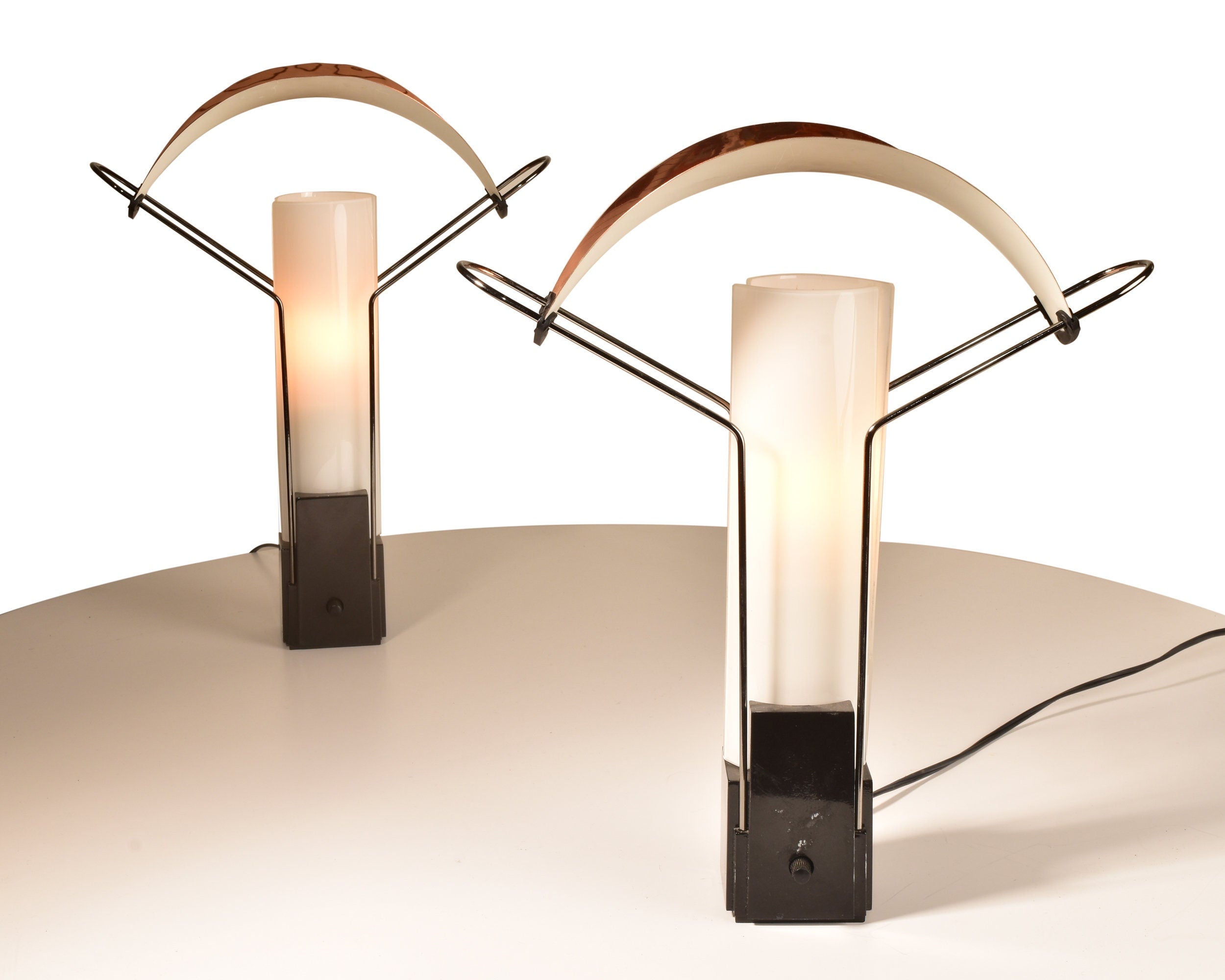 Original 1980's Arteluce "Palio" Dimmer Table Desk Lamp Pair Set, Copper Shade, Made in Italy, Working, 16" H - Good's Vintage