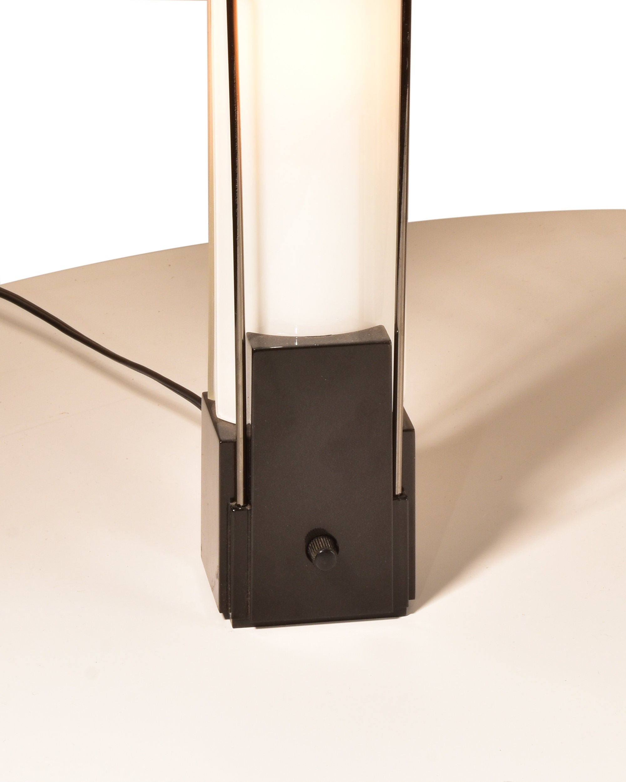 Original 1980's Arteluce "Palio" Dimmer Table Desk Lamp Pair Set, Copper Shade, Made in Italy, Working, 16" H - Good's Vintage