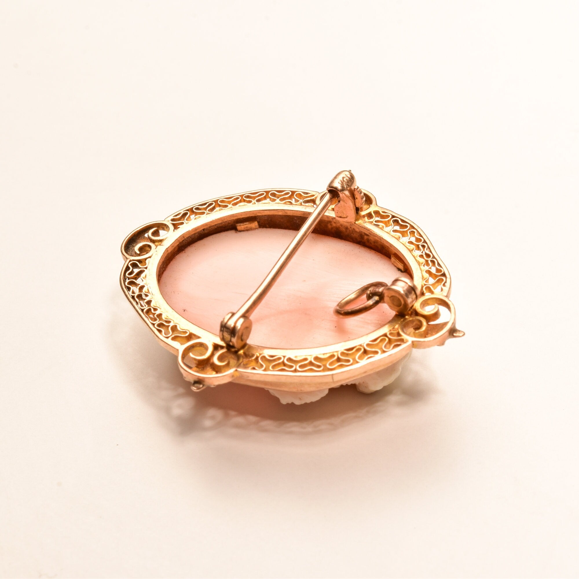 10K Pink Cameo Pendant Brooch Pin, Yellow Gold Filigree Setting, Floral Motifs, Estate Jewelry, 35mm