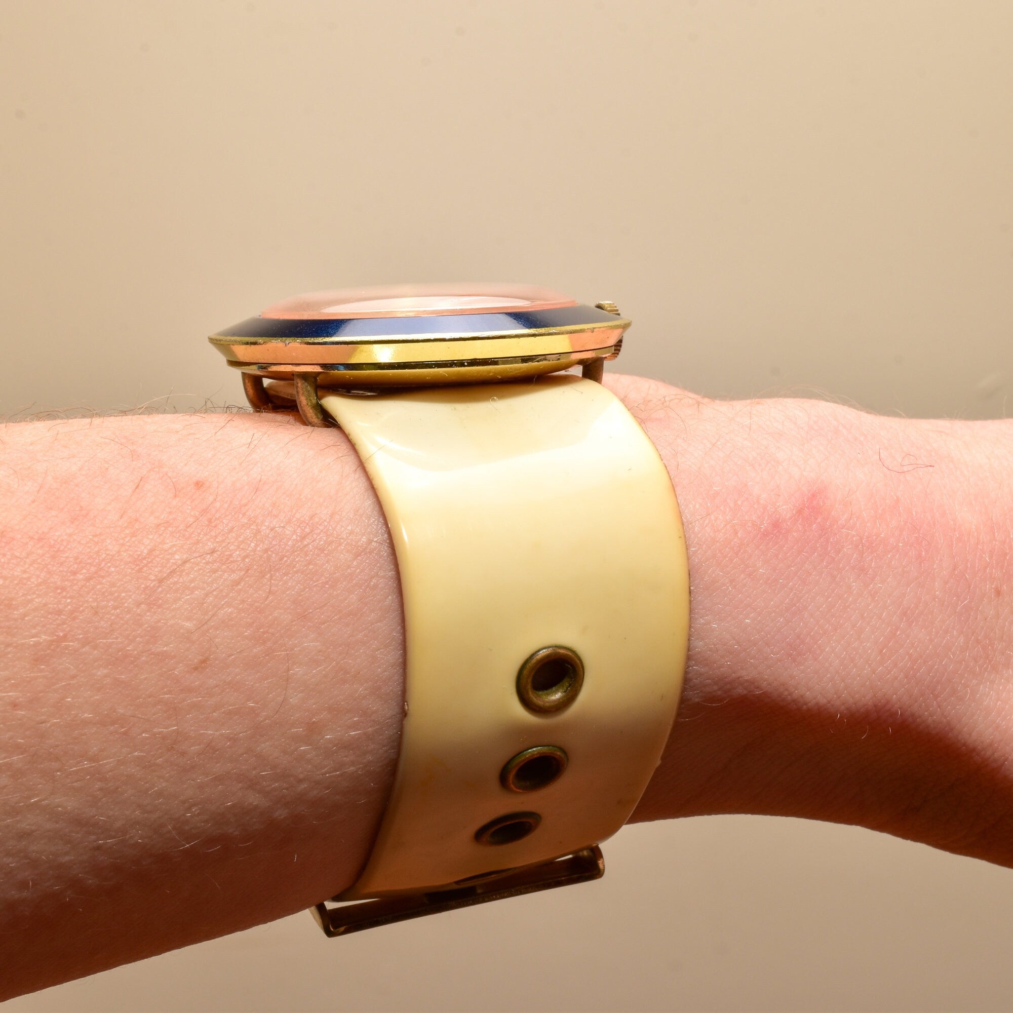 Mod 1967 Old England Pink Blue & Beige Ladies Watch, Adjustable Vinyl Band, Working Condition