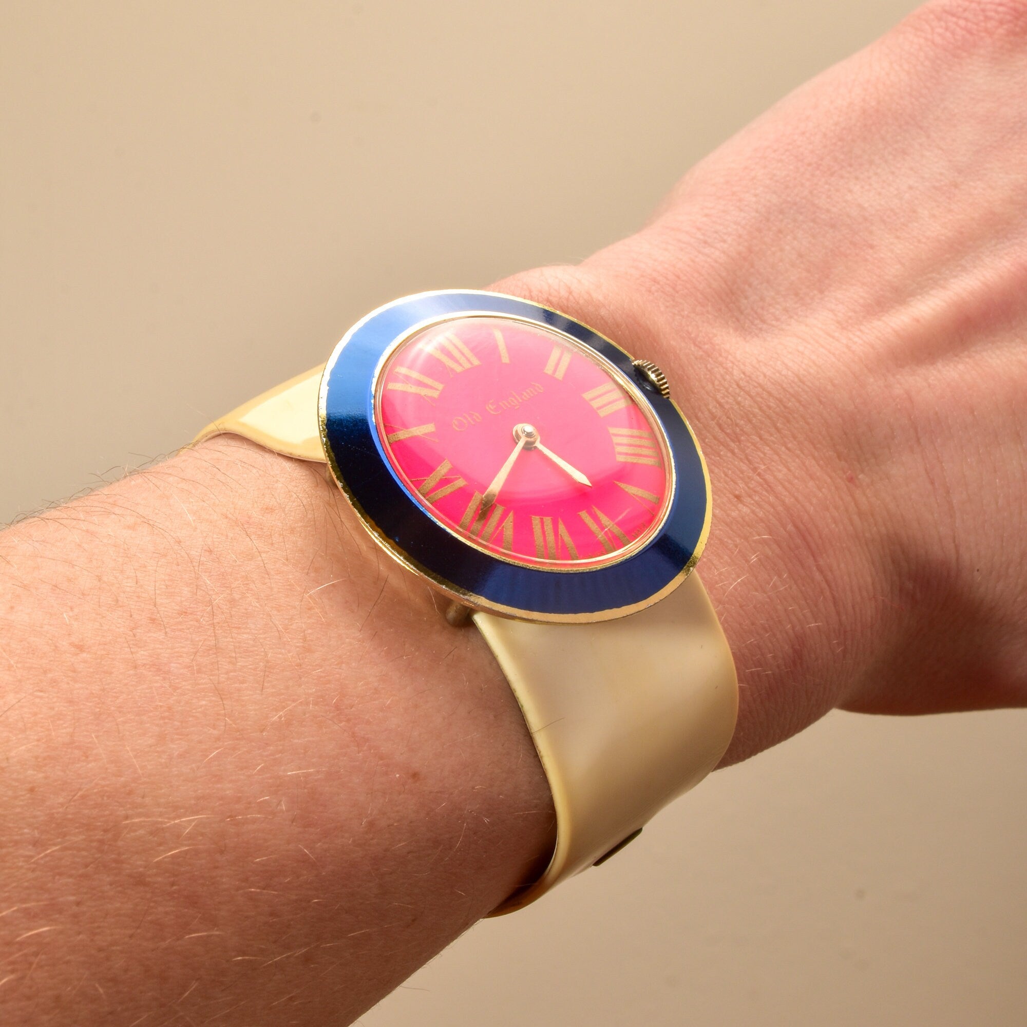 Mod 1967 Old England Pink Blue & Beige Ladies Watch, Adjustable Vinyl Band, Working Condition