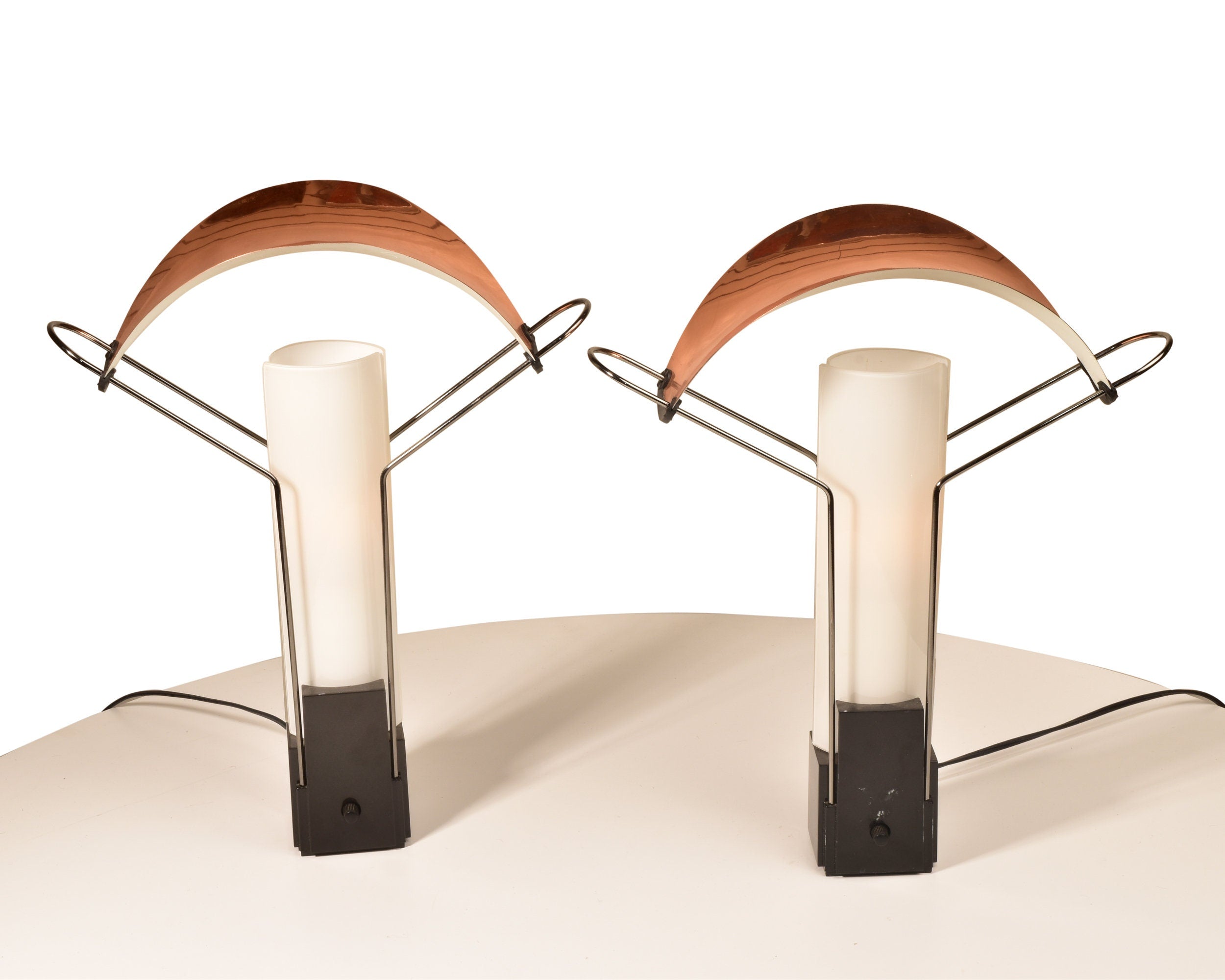 Original 1980's Arteluce "Palio" Dimmer Table Desk Lamp Pair Set, Copper Shade, Made in Italy, Working, 16" H - Good's Vintage
