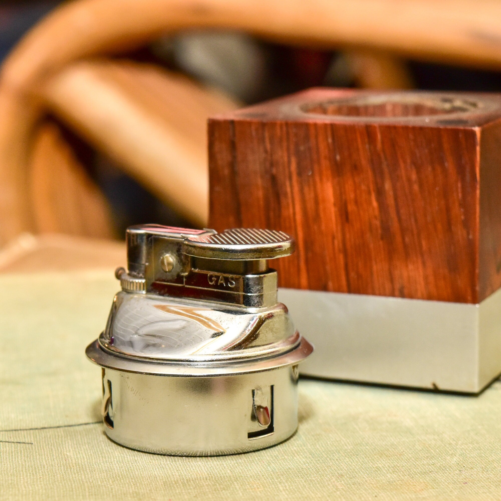 MCM Varaflame "Tivoli" Table Lighter by Ronson, Cube-Shaped Brazilian Rosewood & Brushed Aluminum Desktop Lighter