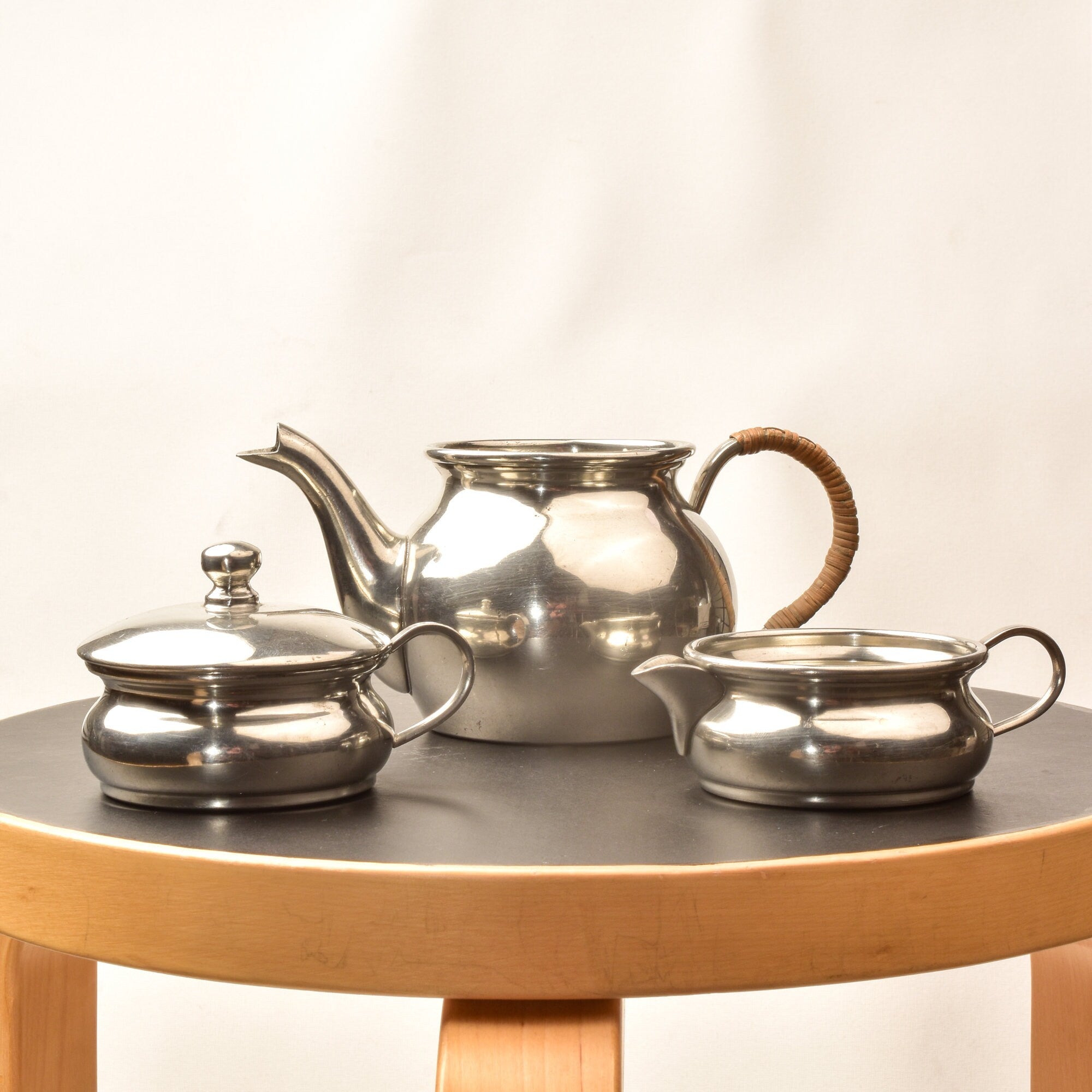 Queen Art Pewter Brooklyn Stacked Teapot Set #161, Single Service Teapot Creamer Sugar Bowl, Reed Handle, 6.6" H