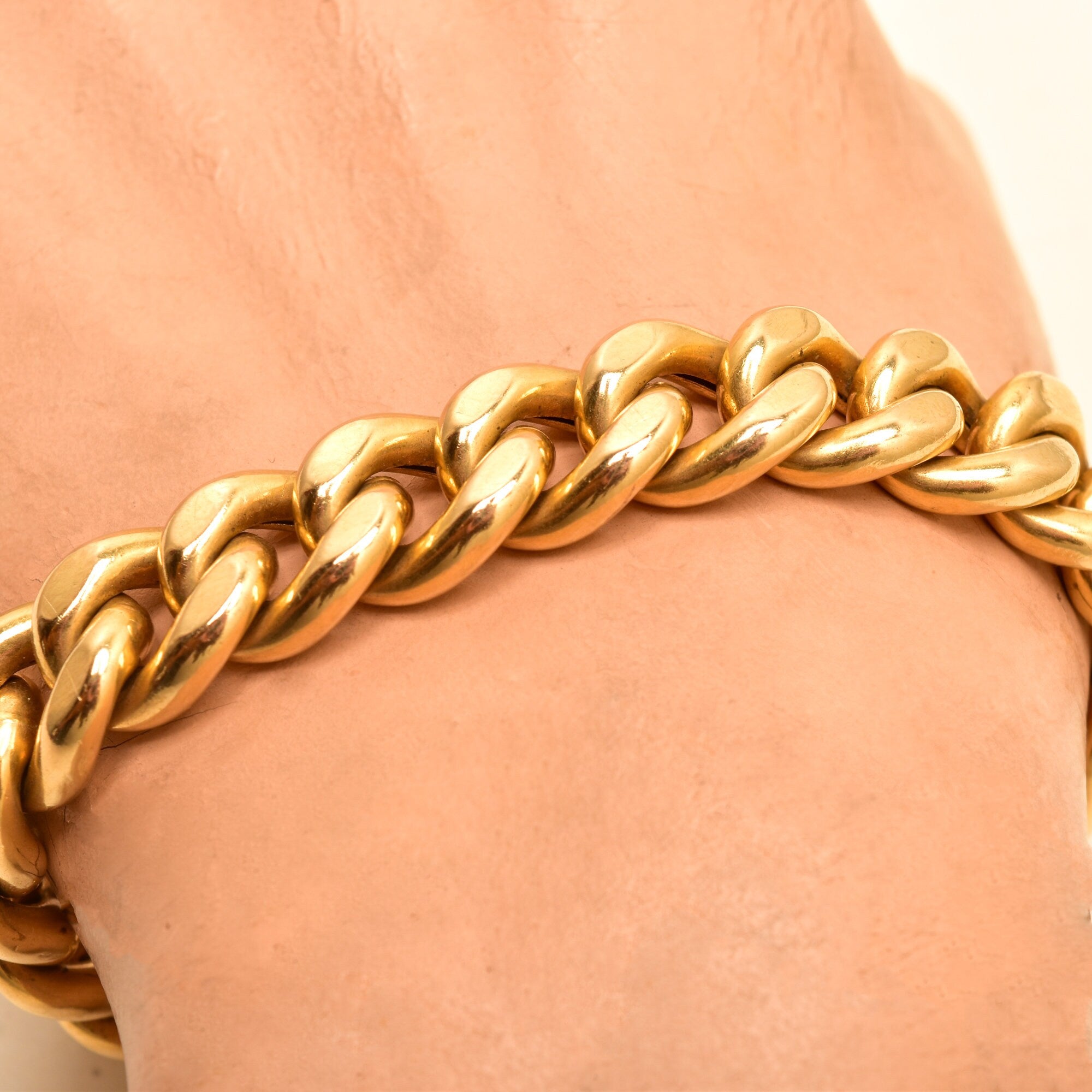Italian 18K Cuban Link Bracelet, Chunky Yellow Gold Chain Bracelet, Estate Jewelry, 7.25" L