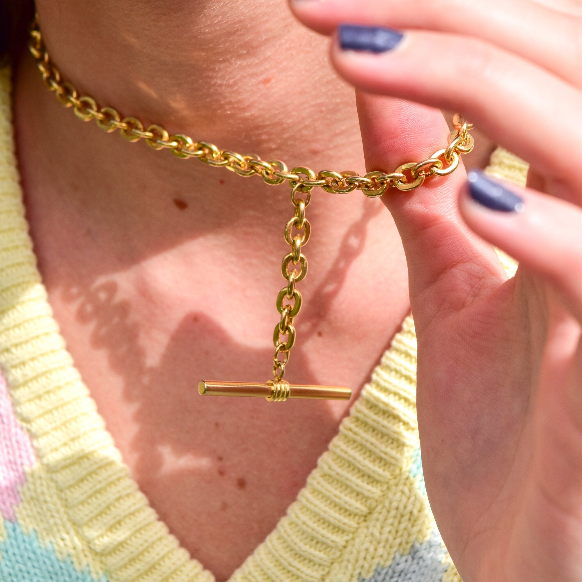 Gold-Tone Watch Fob Choker Necklace, T-Bar Pendant, 6mm Cable Link Chain, Cute Vintage Necklace, 15 1/4" L