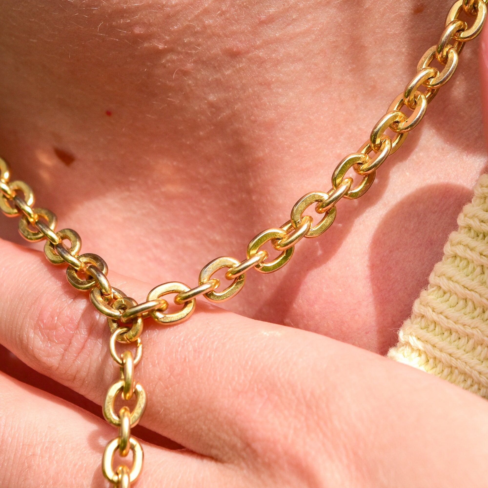 Gold-Tone Watch Fob Choker Necklace, T-Bar Pendant, 6mm Cable Link Chain, Cute Vintage Necklace, 15 1/4" L