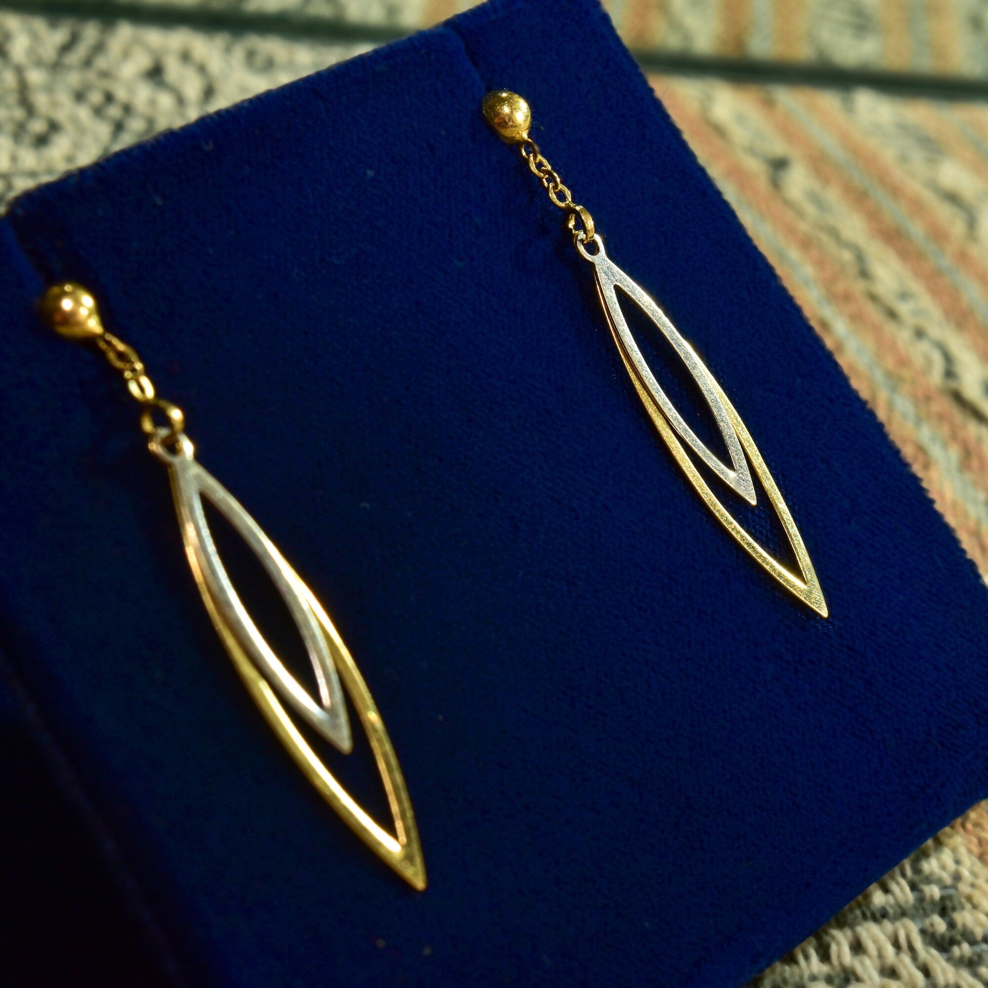 Minimalist 18K Two-Tone Pierced Dangle Earrings, Modernist Cut-Out Marquise-Shape Dangle Earrings, 44mm