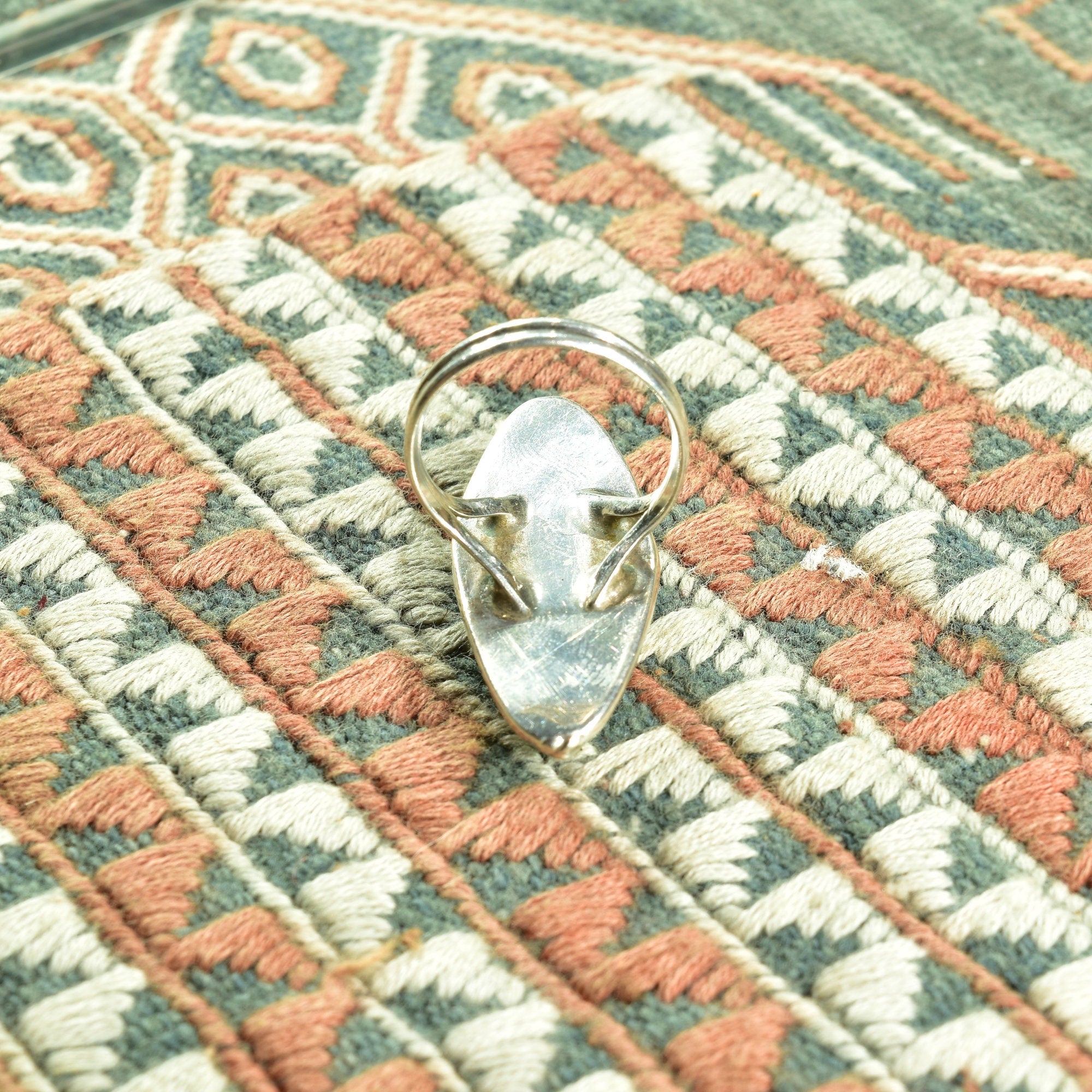 Abstract Floral Mother Of Pearl Marquise Ring, Beautiful Inlay Design, Vintage Thumb Ring, Size 6 1/2 US