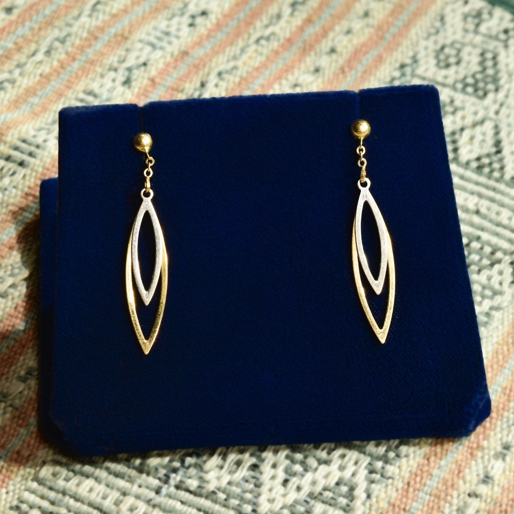 Minimalist 18K Two-Tone Pierced Dangle Earrings, Modernist Cut-Out Marquise-Shape Dangle Earrings, 44mm