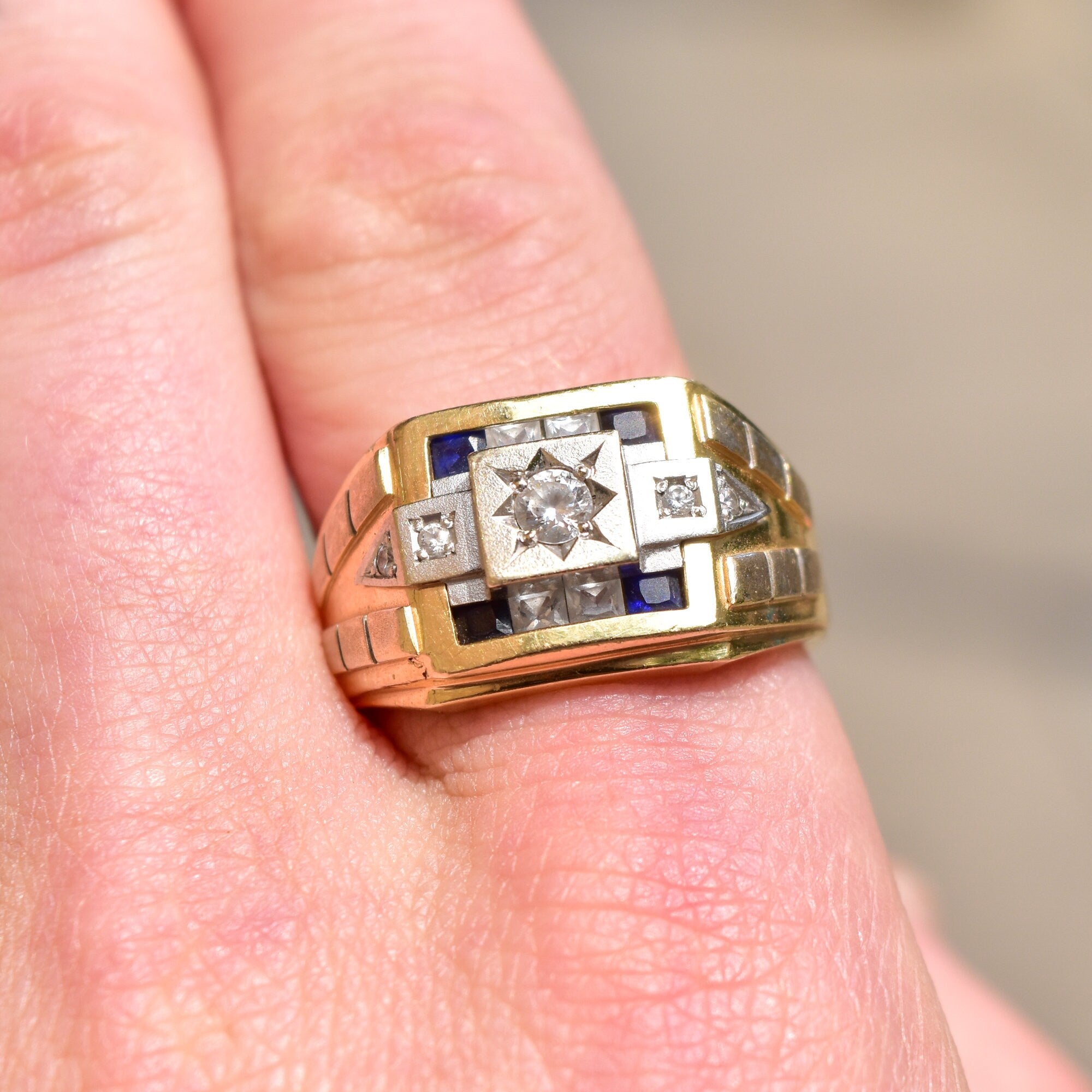 14K gold men's signet ring featuring engraved star design set with diamonds and sapphires, estate jewelry, size 12.