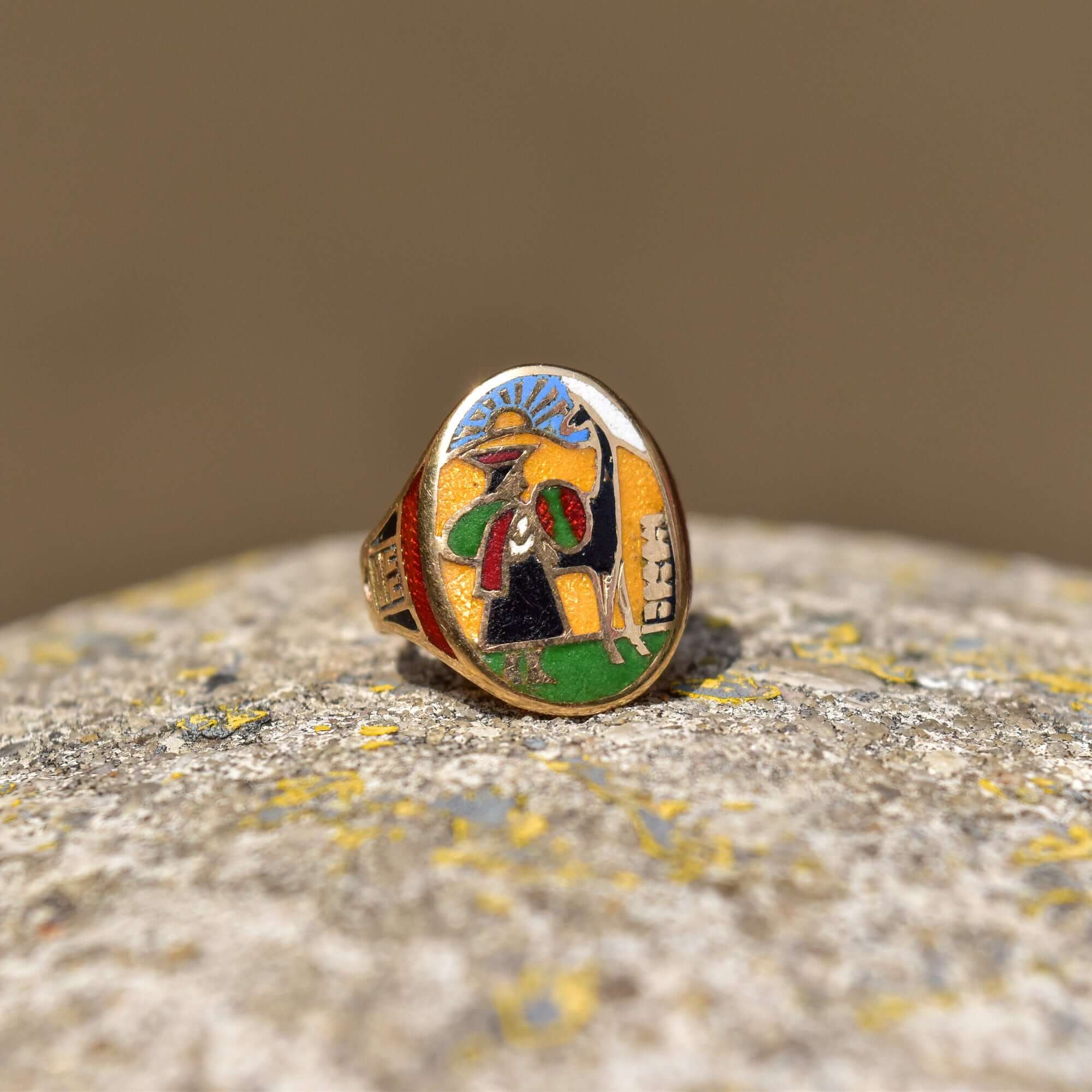 14K ChampleveEnamel Cigar Band Ring, Colorful Scene Of Man & Alpaca, Men's Pinky Ring, Size 4 1/4 US