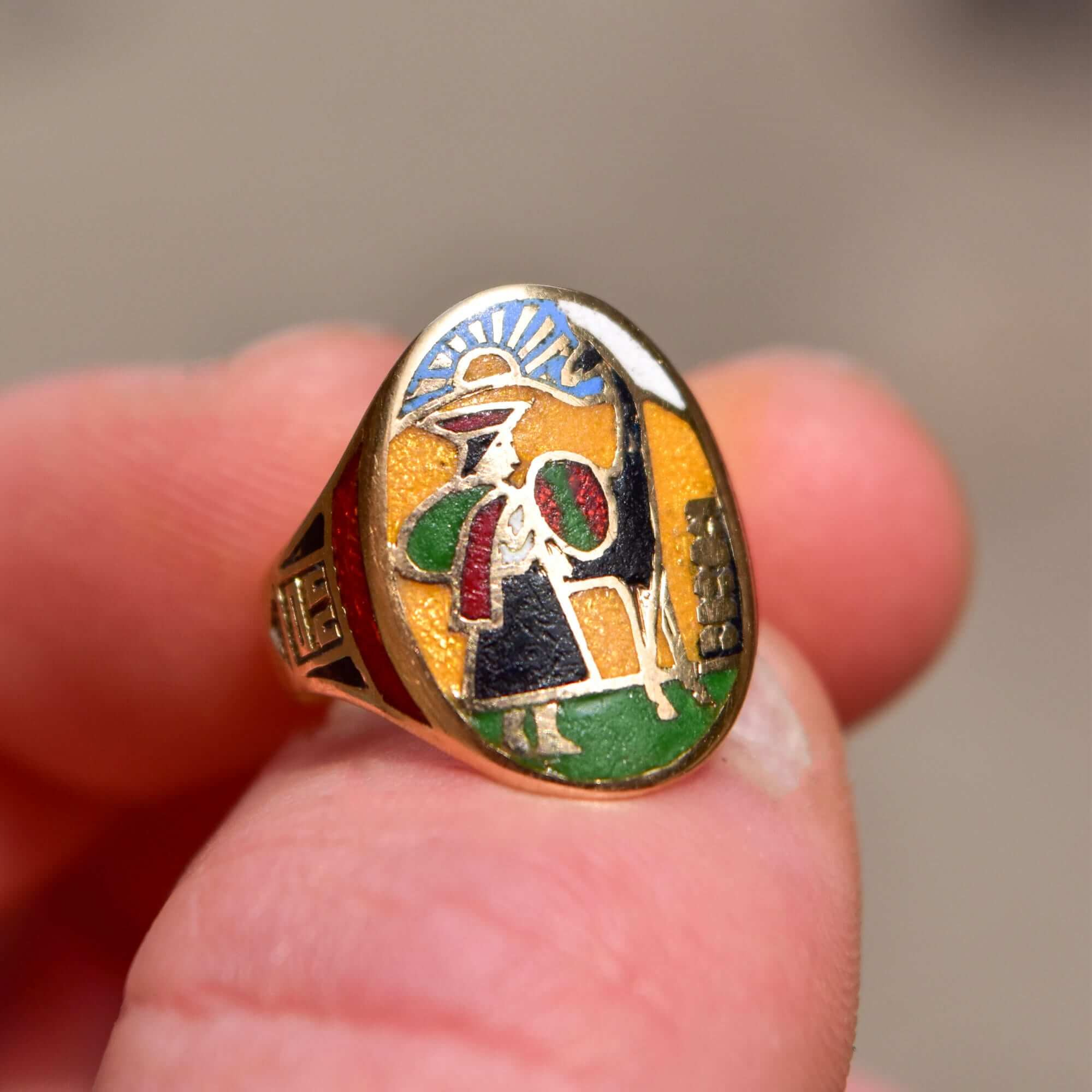 14K ChampleveEnamel Cigar Band Ring, Colorful Scene Of Man & Alpaca, Men's Pinky Ring, Size 4 1/4 US